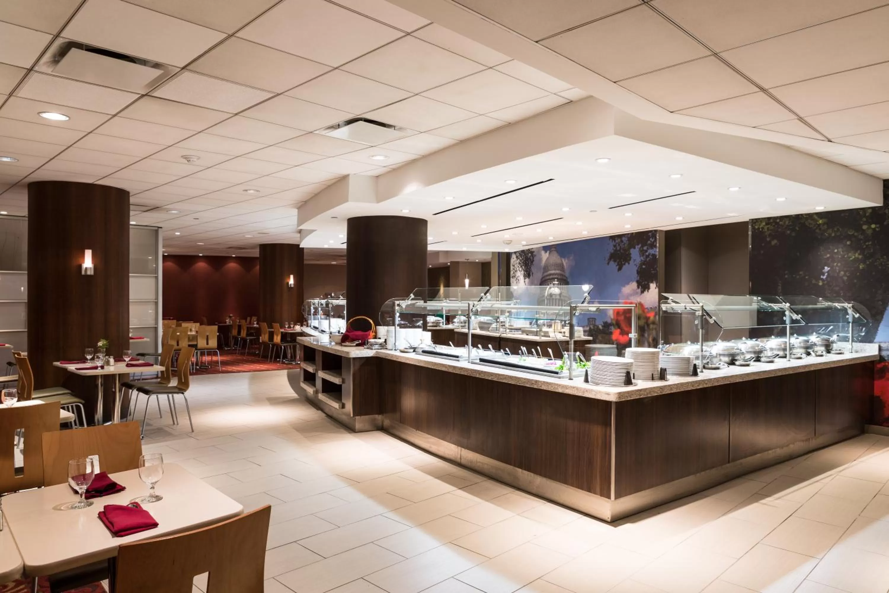Restaurant/places to eat in Holiday Inn Washington Capitol-National Mall by IHG