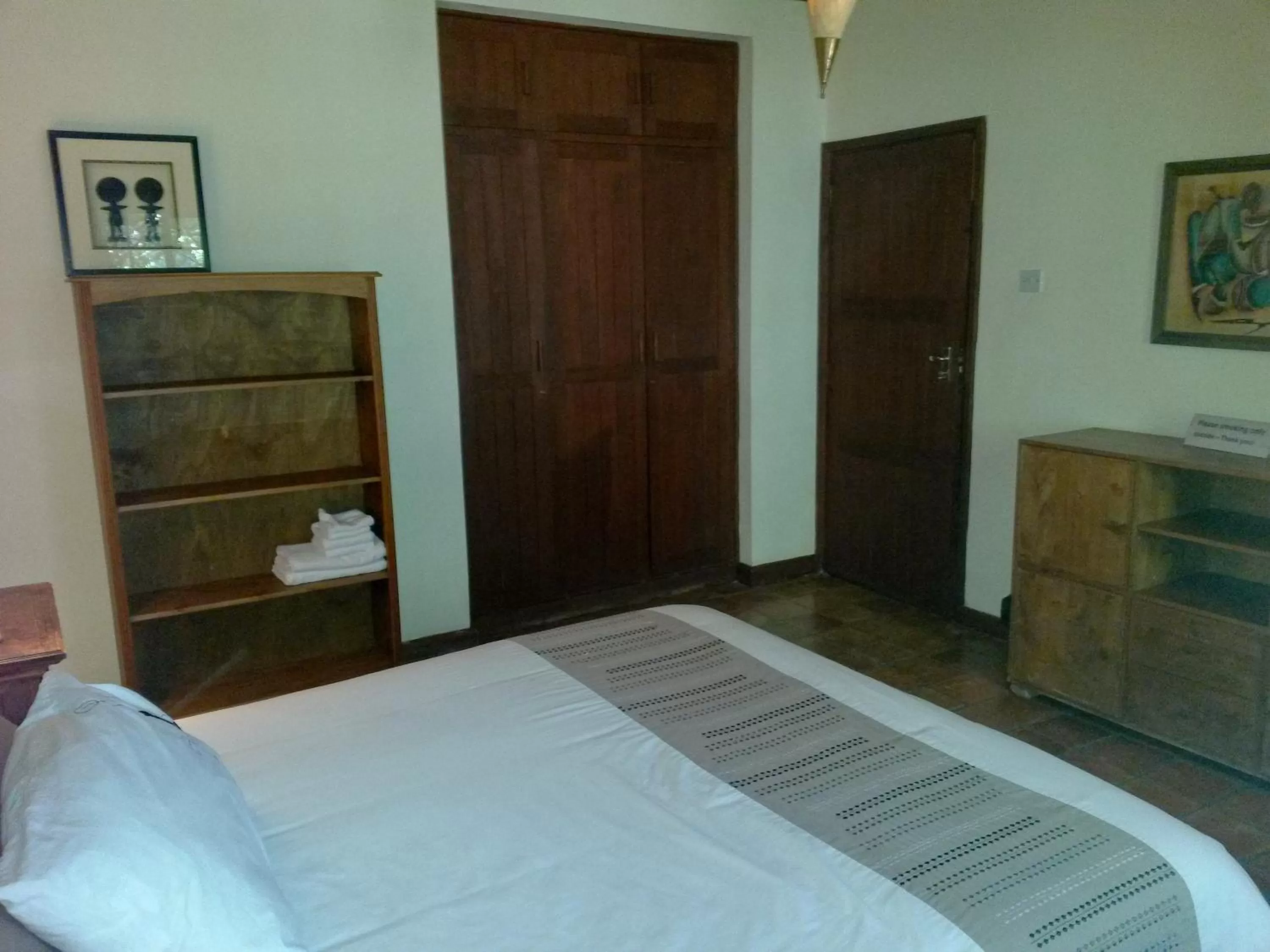 Bed in Mwanzo Lodge