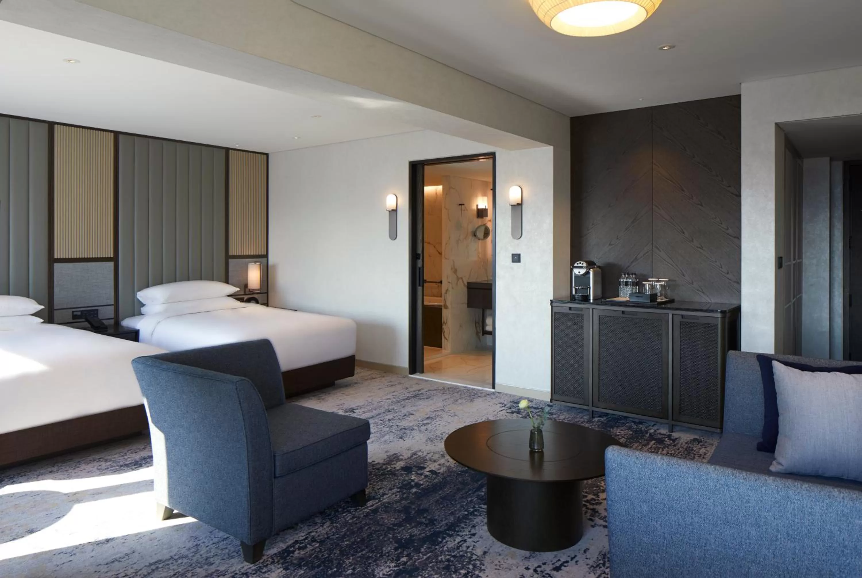 Bedroom, Bed in Grand InterContinental Seoul Parnas by IHG