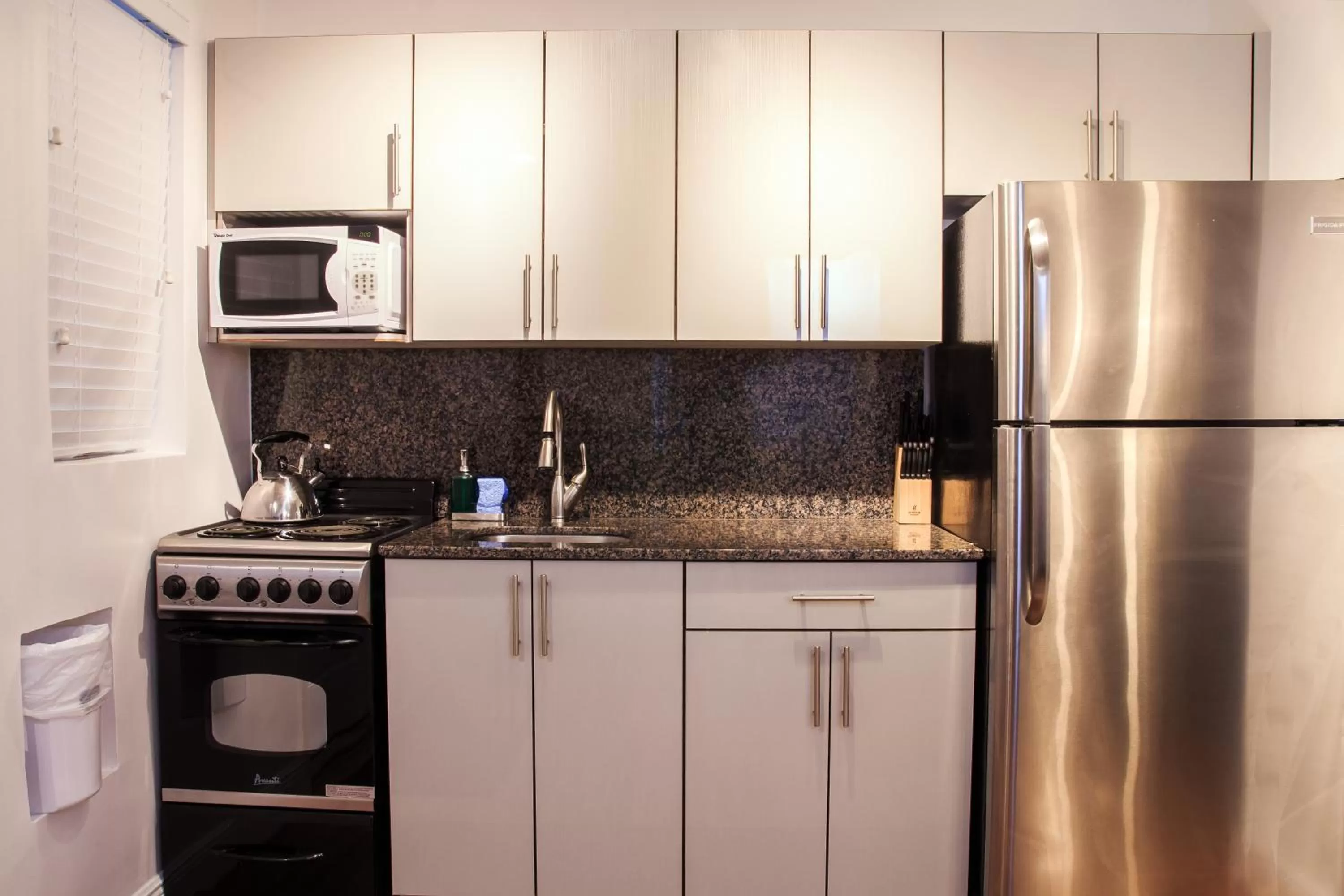 Kitchen or kitchenette in Caribbean Resort Suites