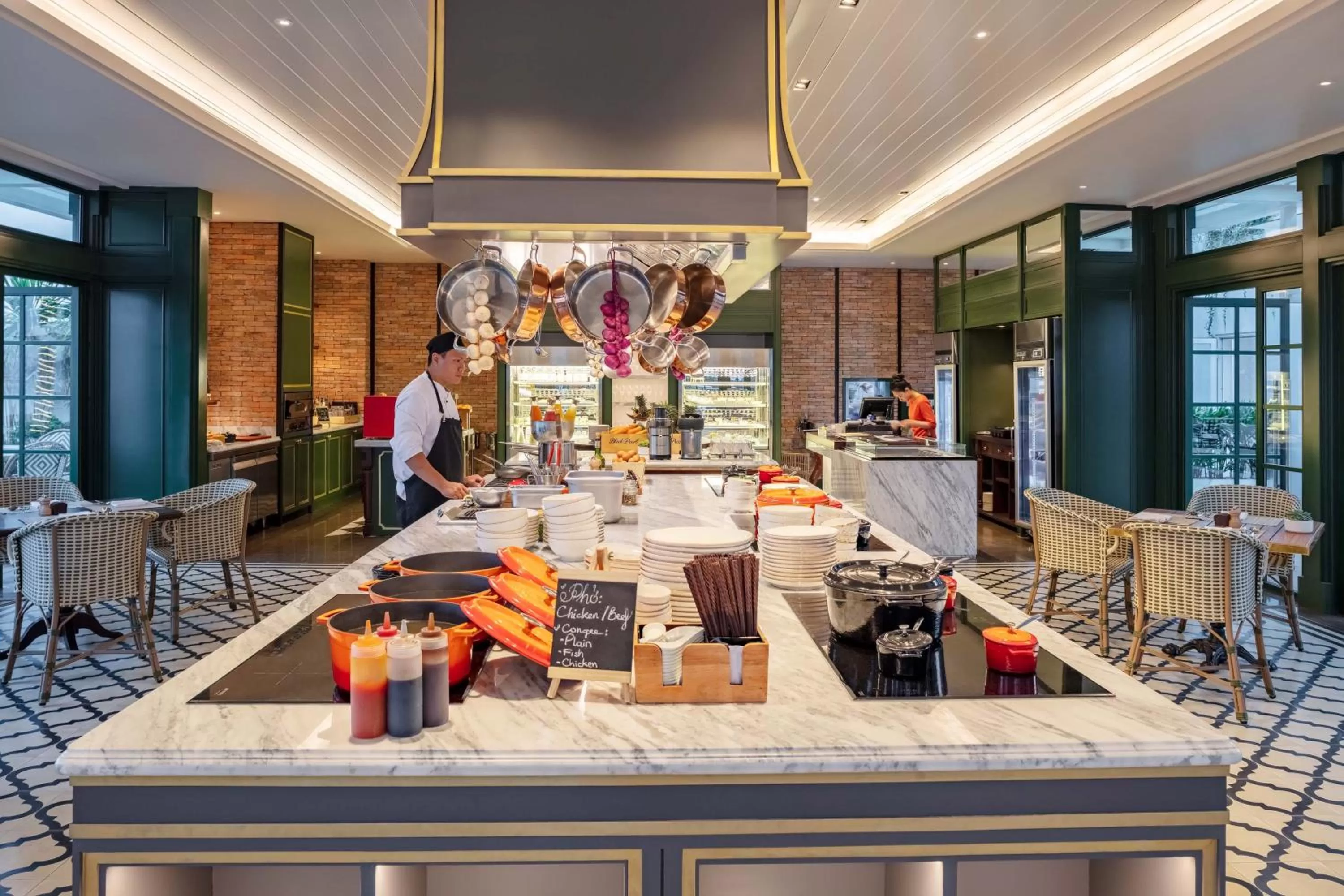 Restaurant/places to eat in Mia Saigon – Luxury Boutique Hotel