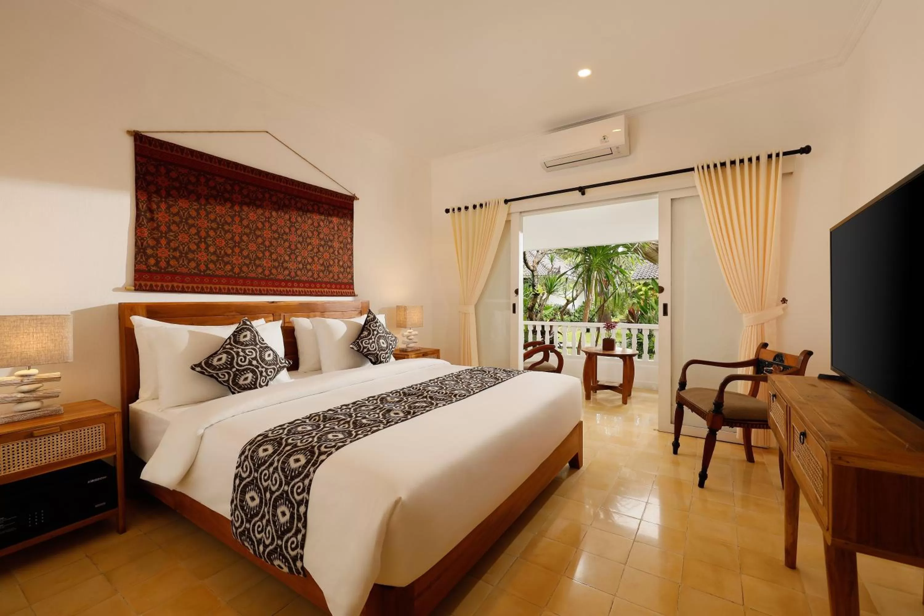 Bed in Puri Tempo Doeloe Boutique Hotel