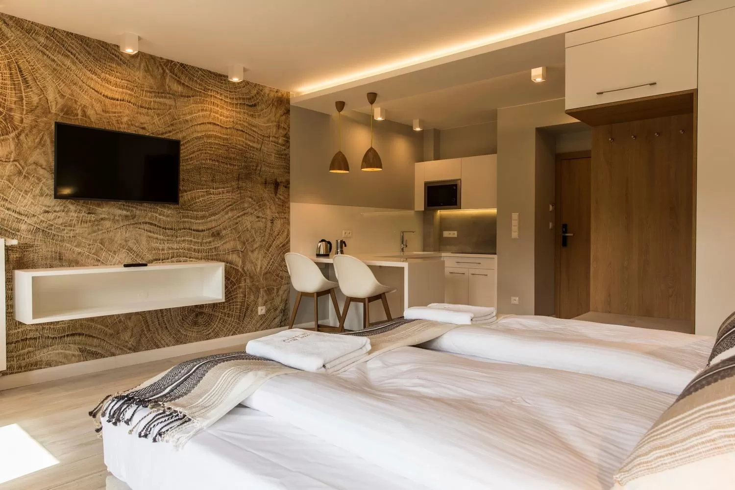 Bed in Royal Hill Residence