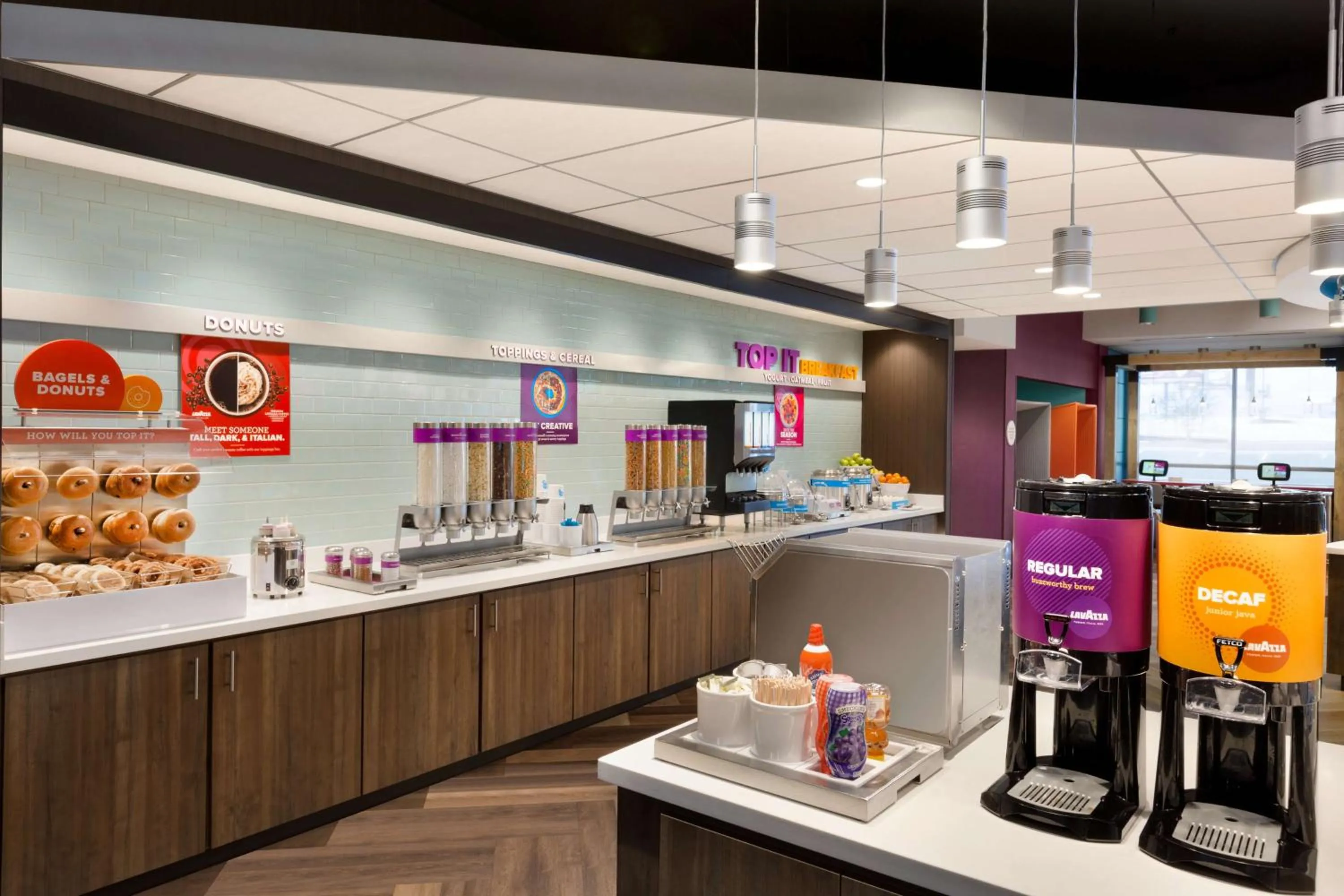 Restaurant/places to eat in Tru By Hilton Las Vegas Airport NV