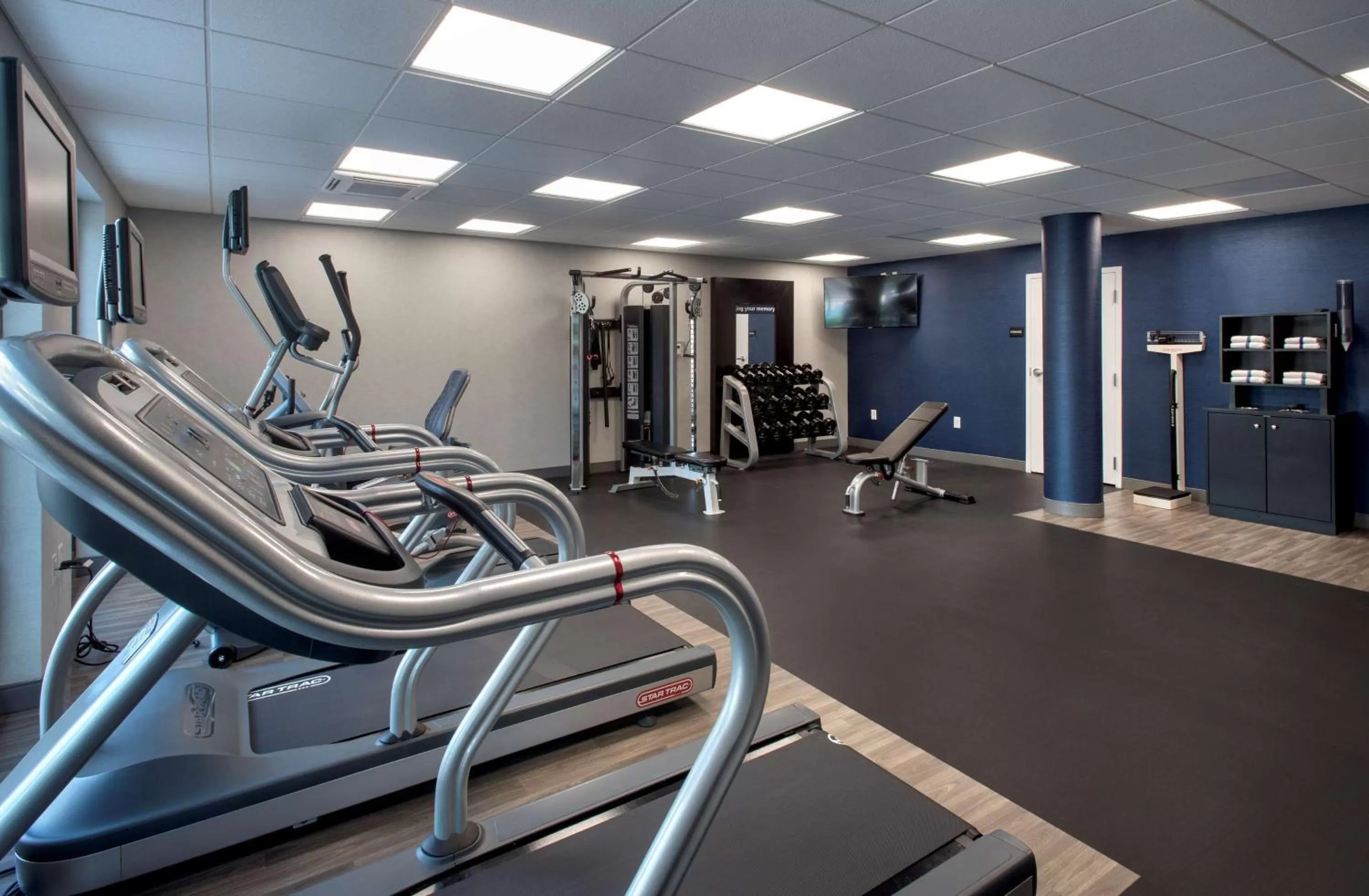 Fitness centre/facilities in Hampton Inn Middletown
