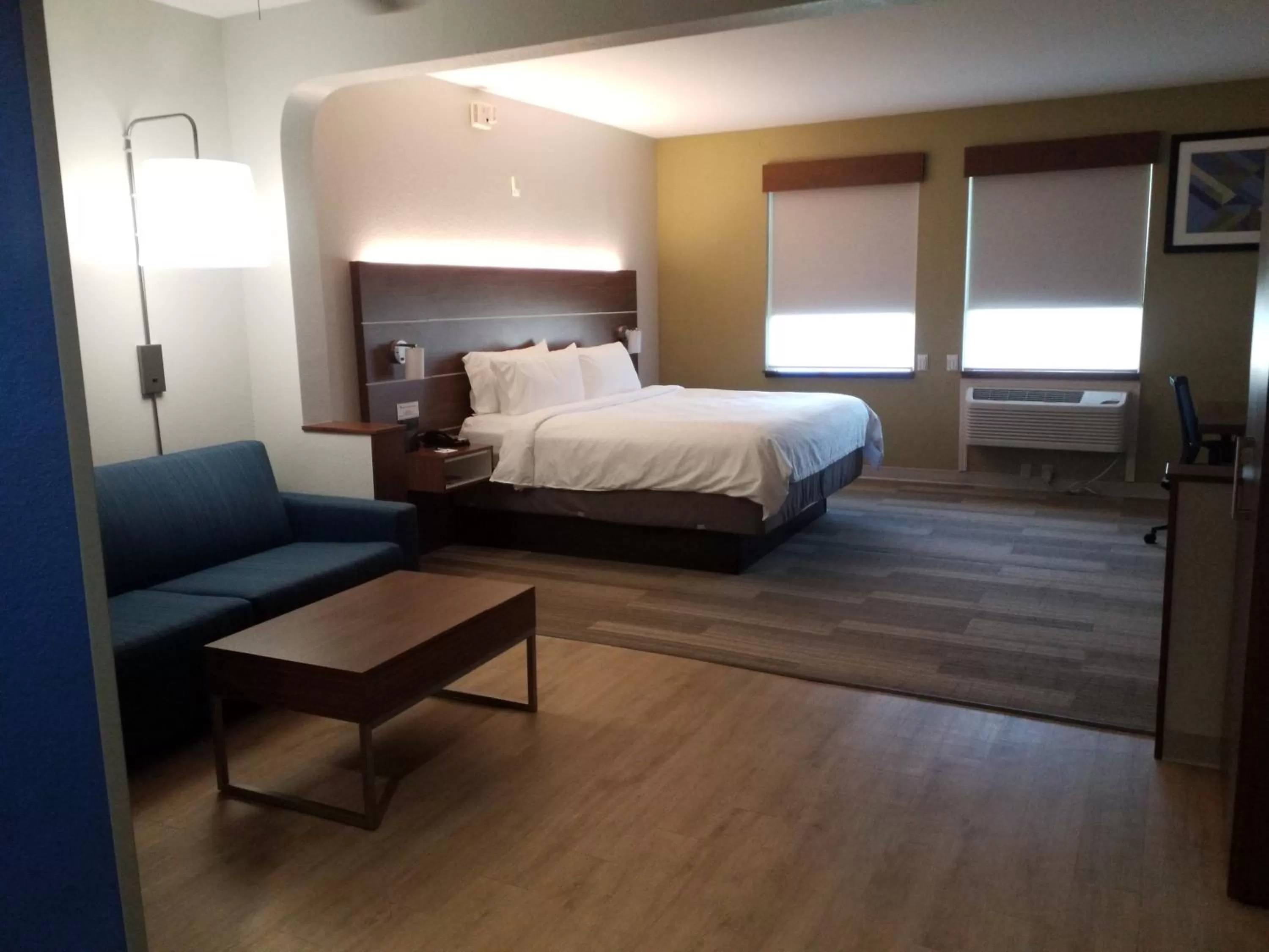 Photo of the whole room in Holiday Inn Express Daytona Beach - Speedway by IHG