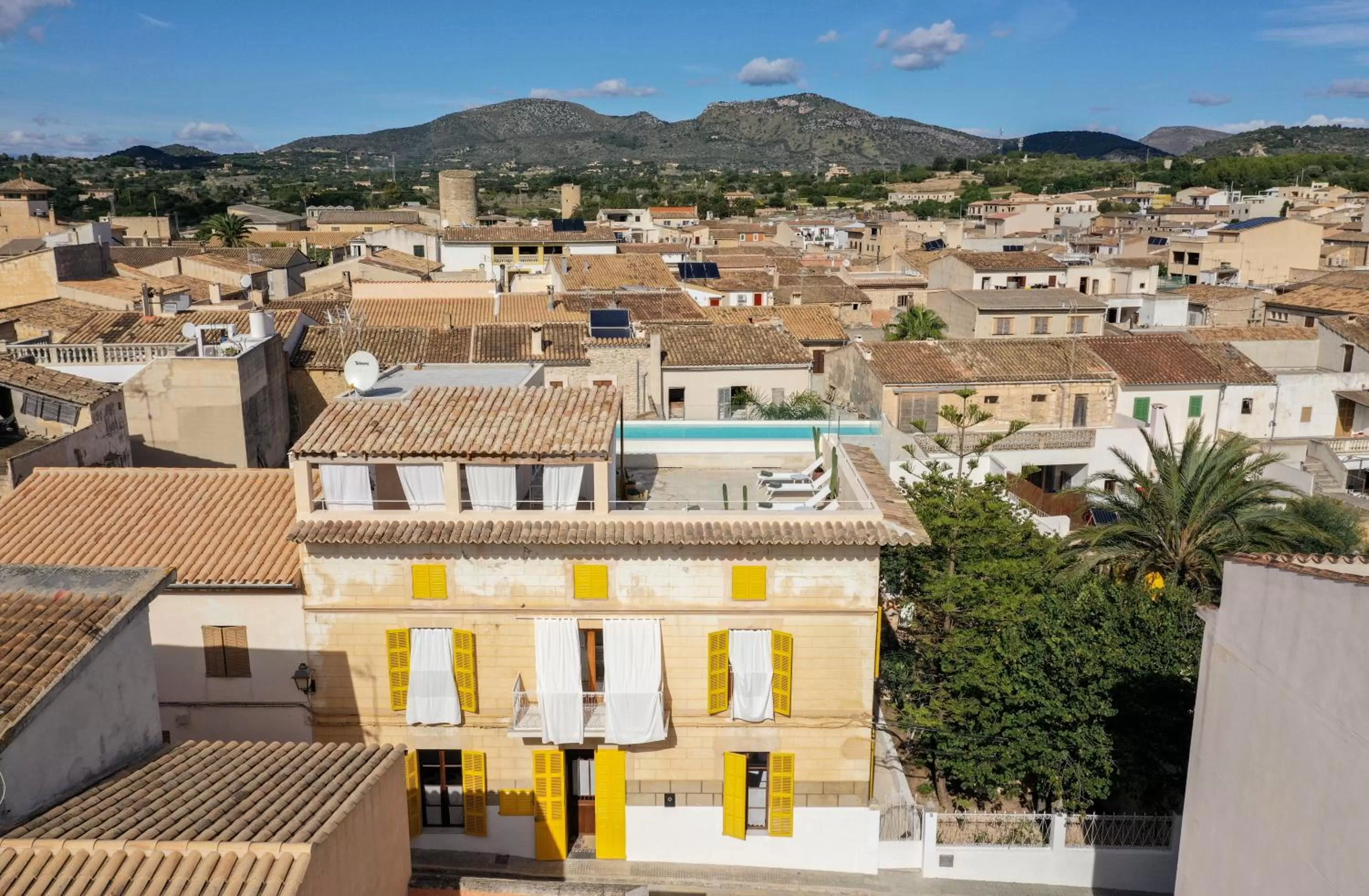 Property building in Hotel Boutique Can Pocovi