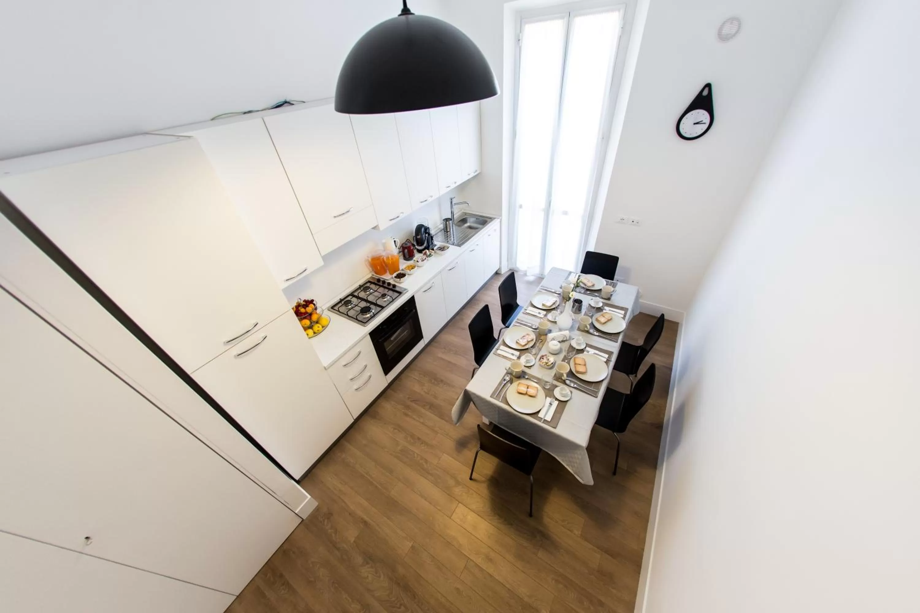 Communal lounge/ TV room in Rhegion B&B