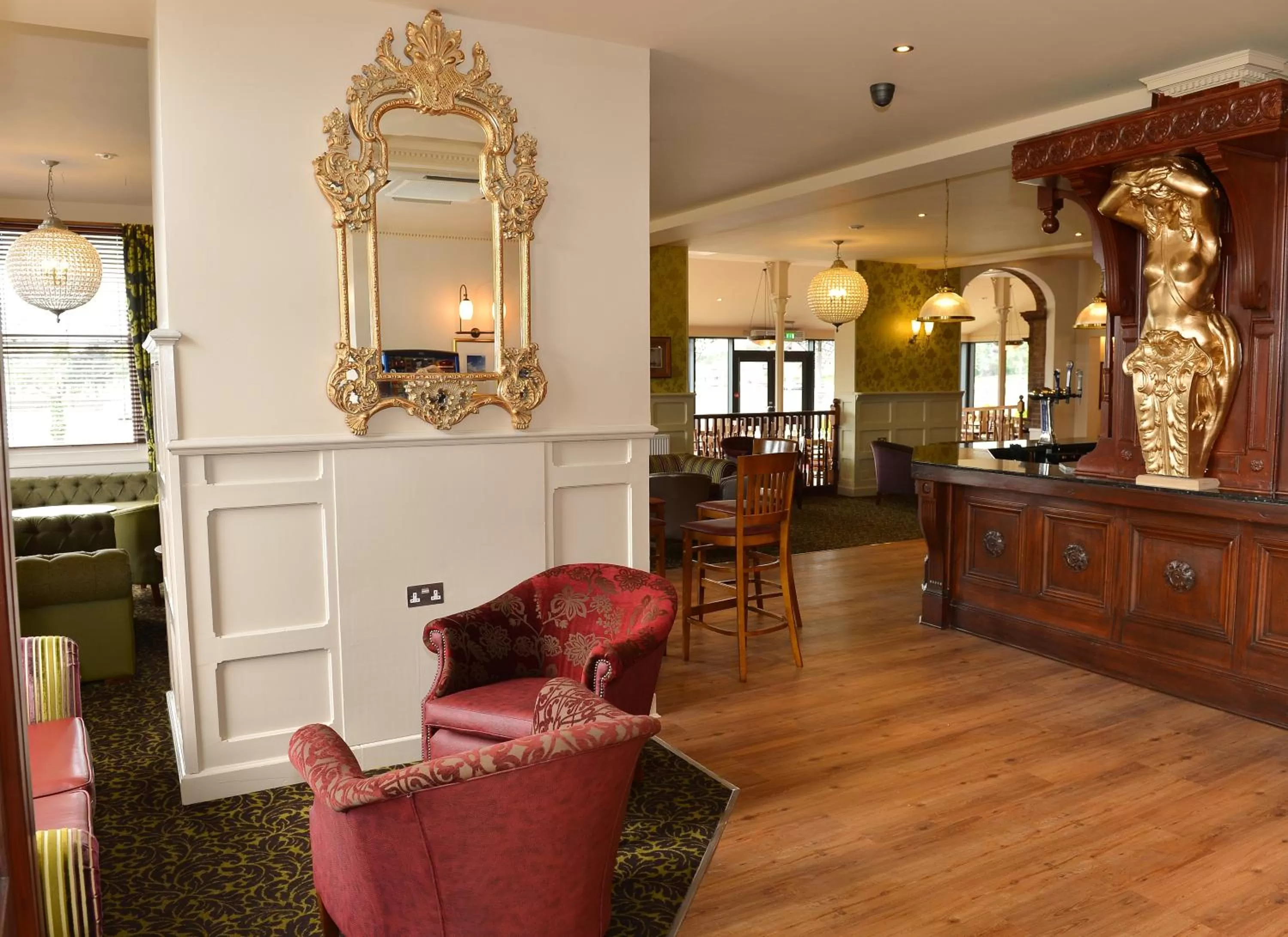 Lounge or bar in Wherry Hotel