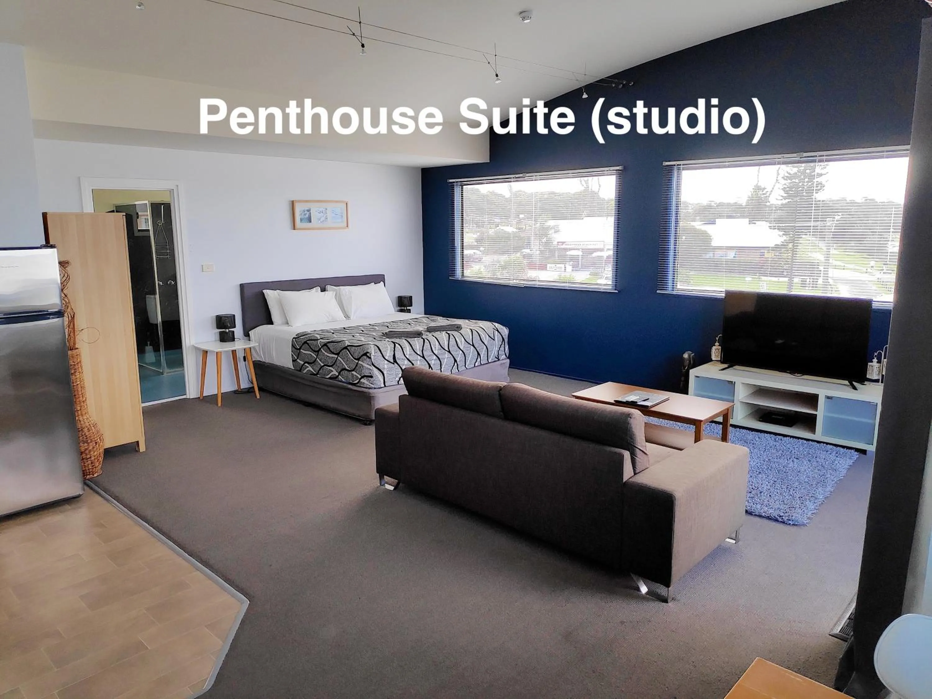 Beach House Mollymook