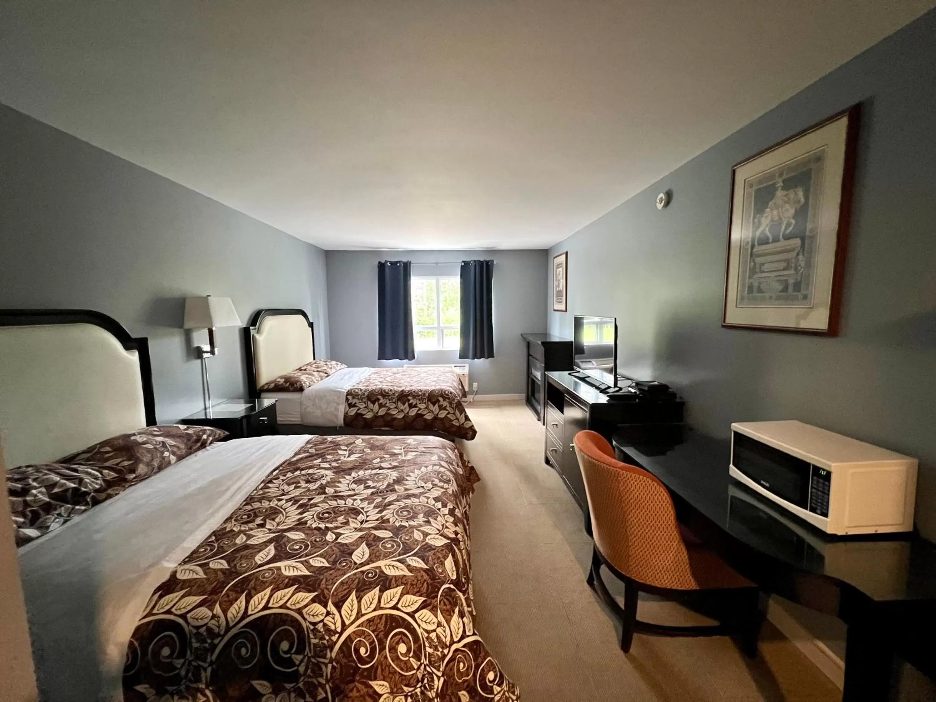 Double Room in HWY 17 Hotel