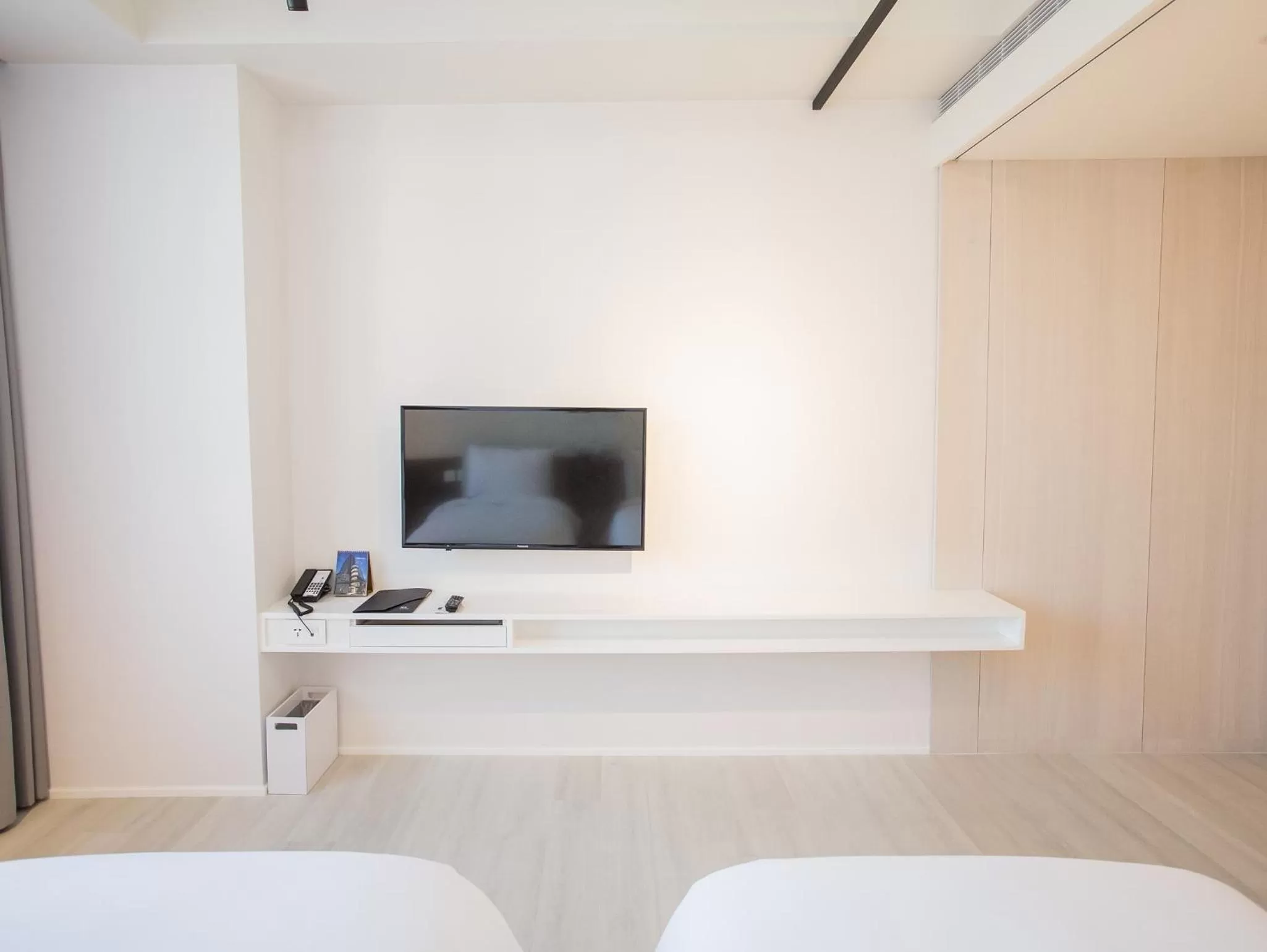 TV and multimedia, Bed in The Place Taichung