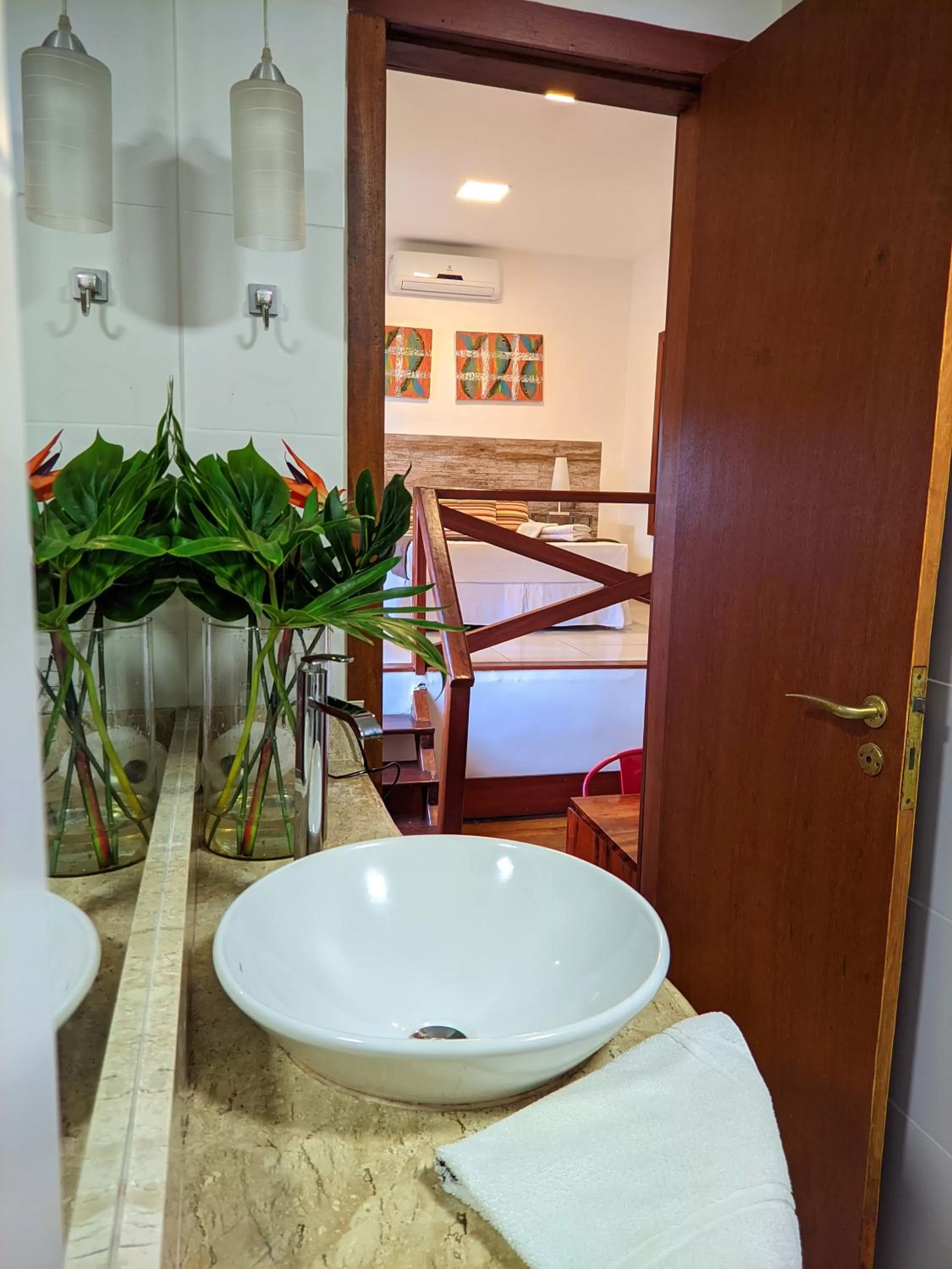 Bathroom in Pousada Villegaignon