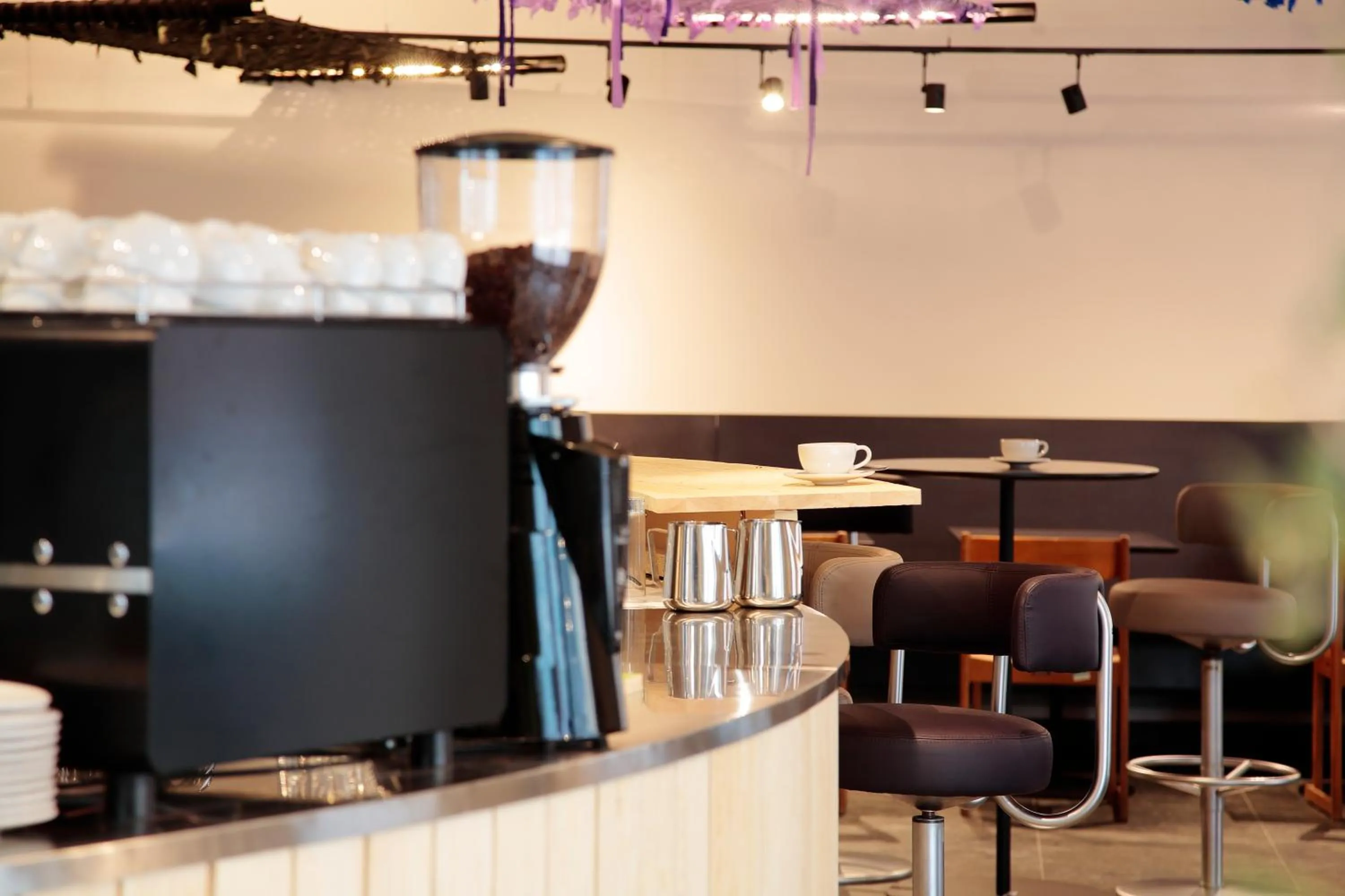 Lounge or bar in Maverick Central Market