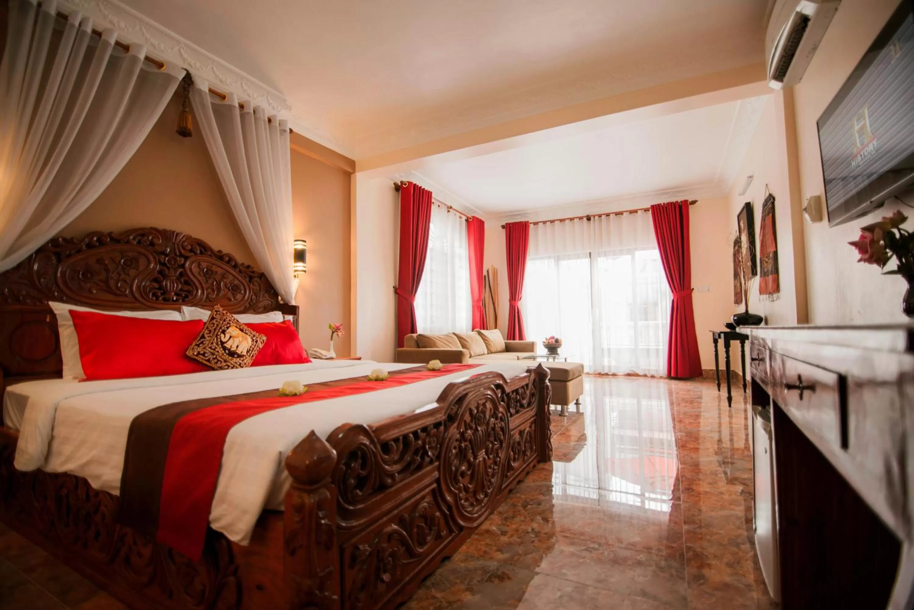 Bedroom, Bed in Reaksmey Chanreas Hotel