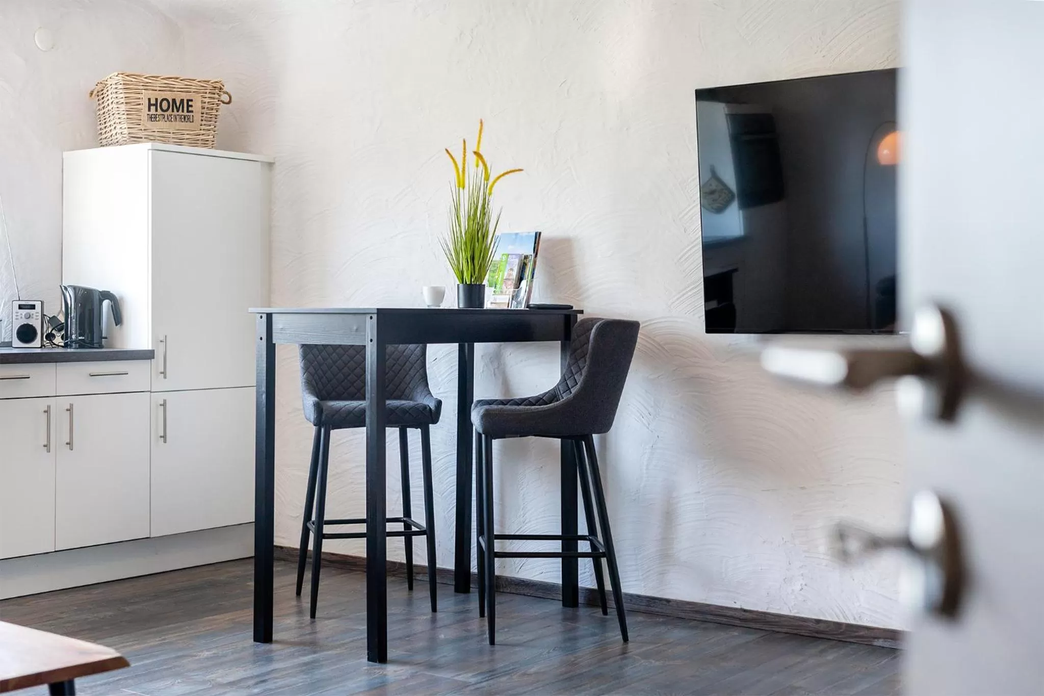 TV and multimedia, Dining Area in Villa Moorstern