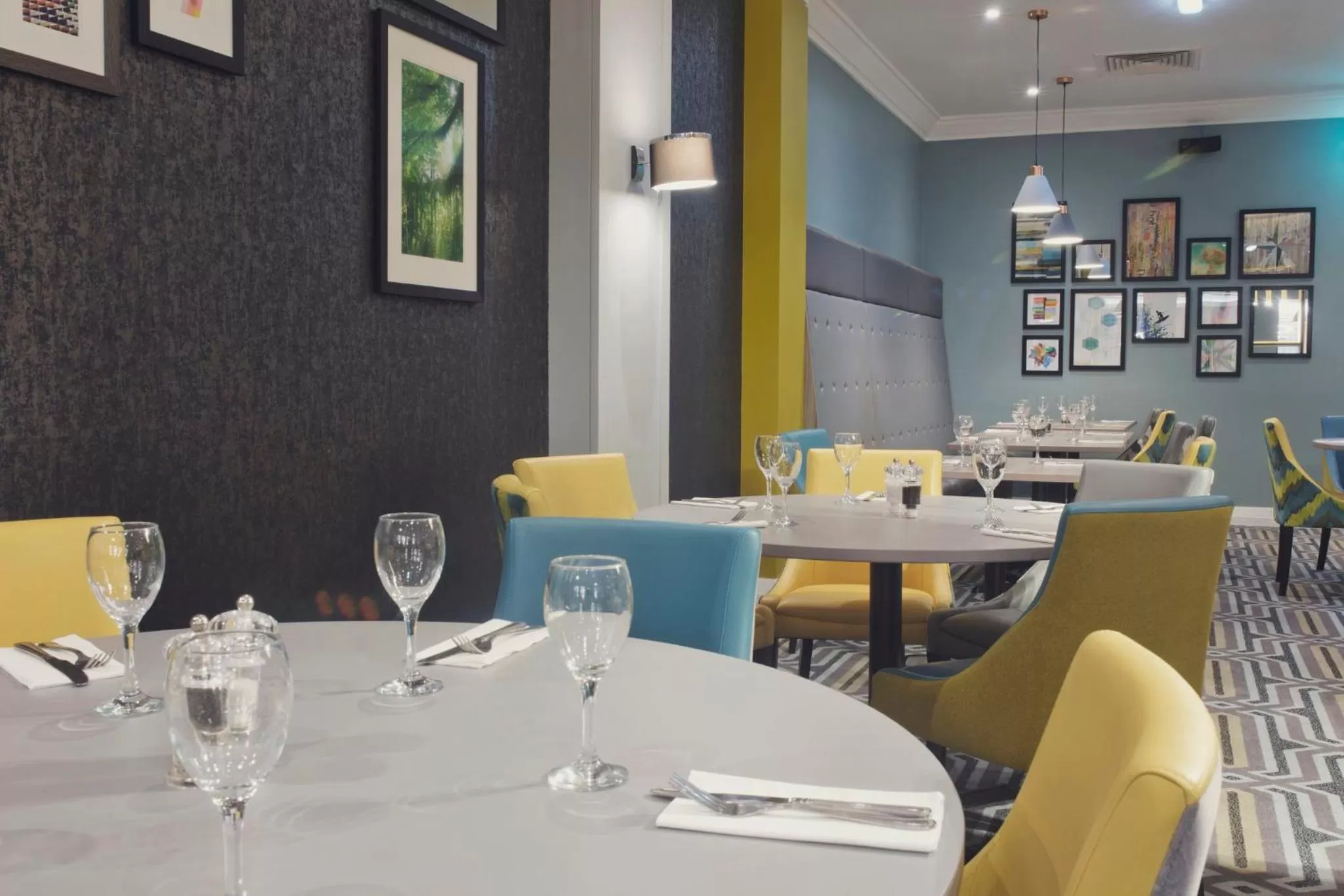 Restaurant/places to eat in Holiday Inn Newcastle Gosforth Park by IHG