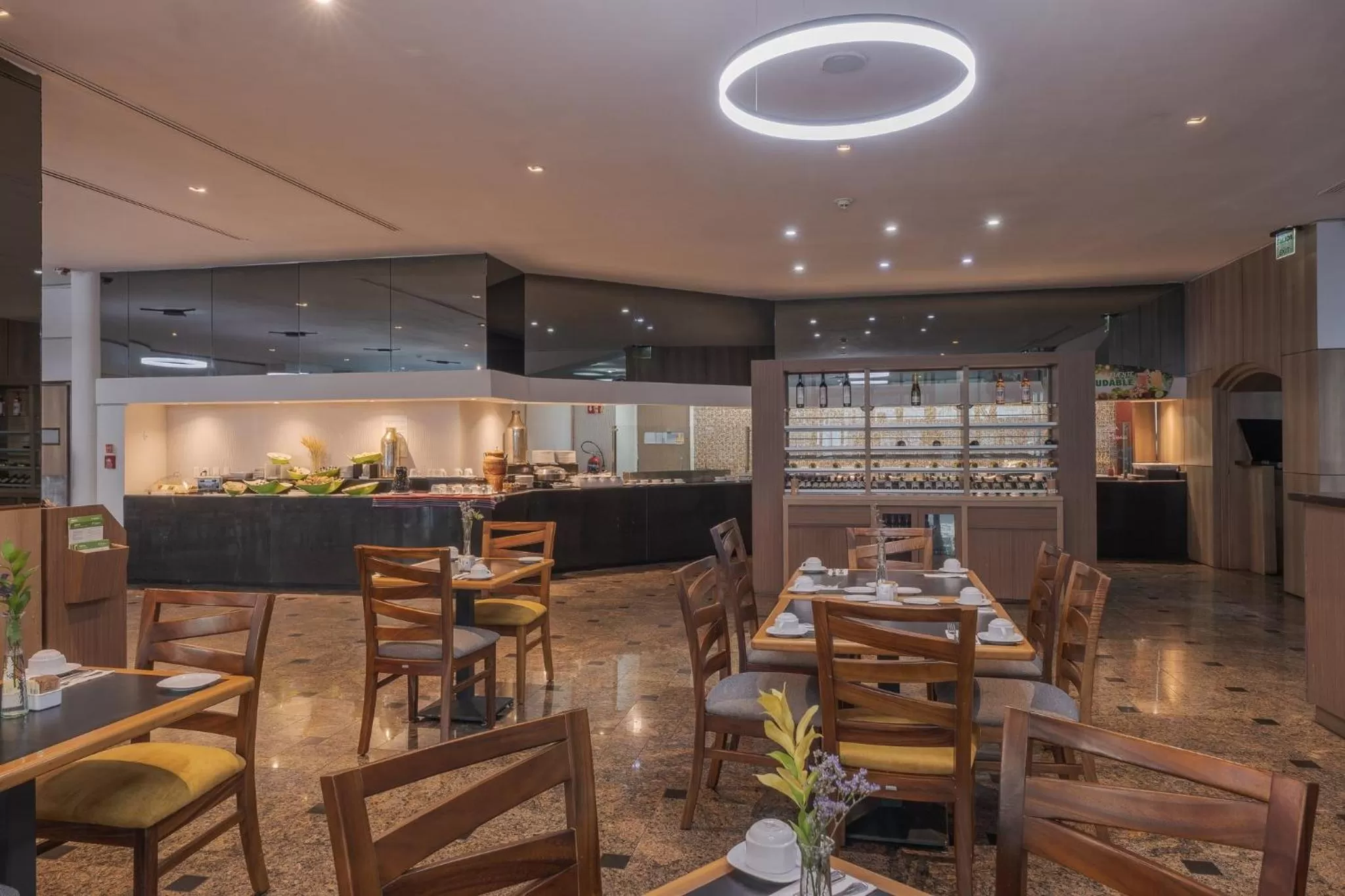 Restaurant/places to eat in Holiday Inn Guadalajara Select by IHG