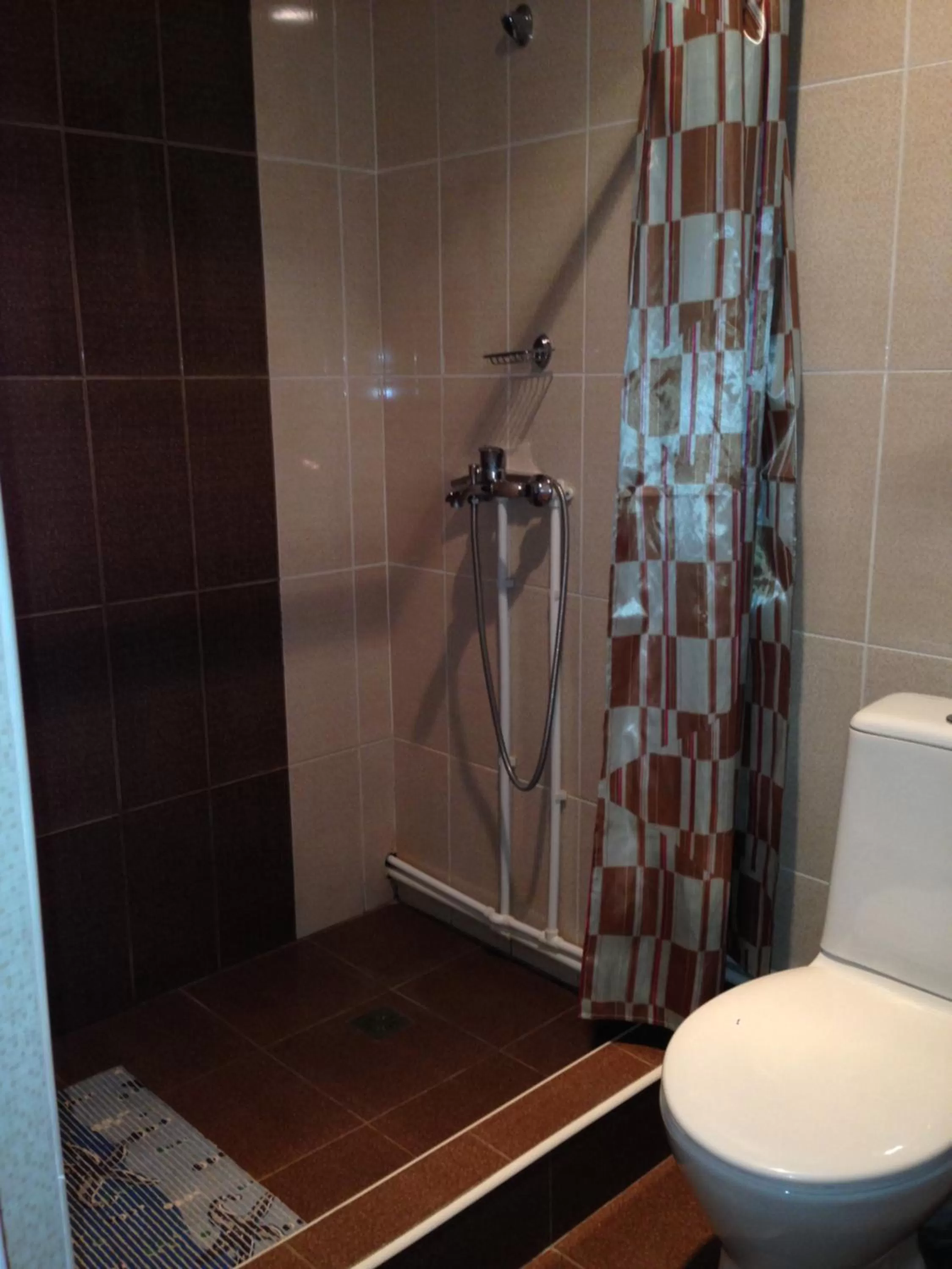 Shower, Bathroom in IRIS B&B in DEBED CANYON