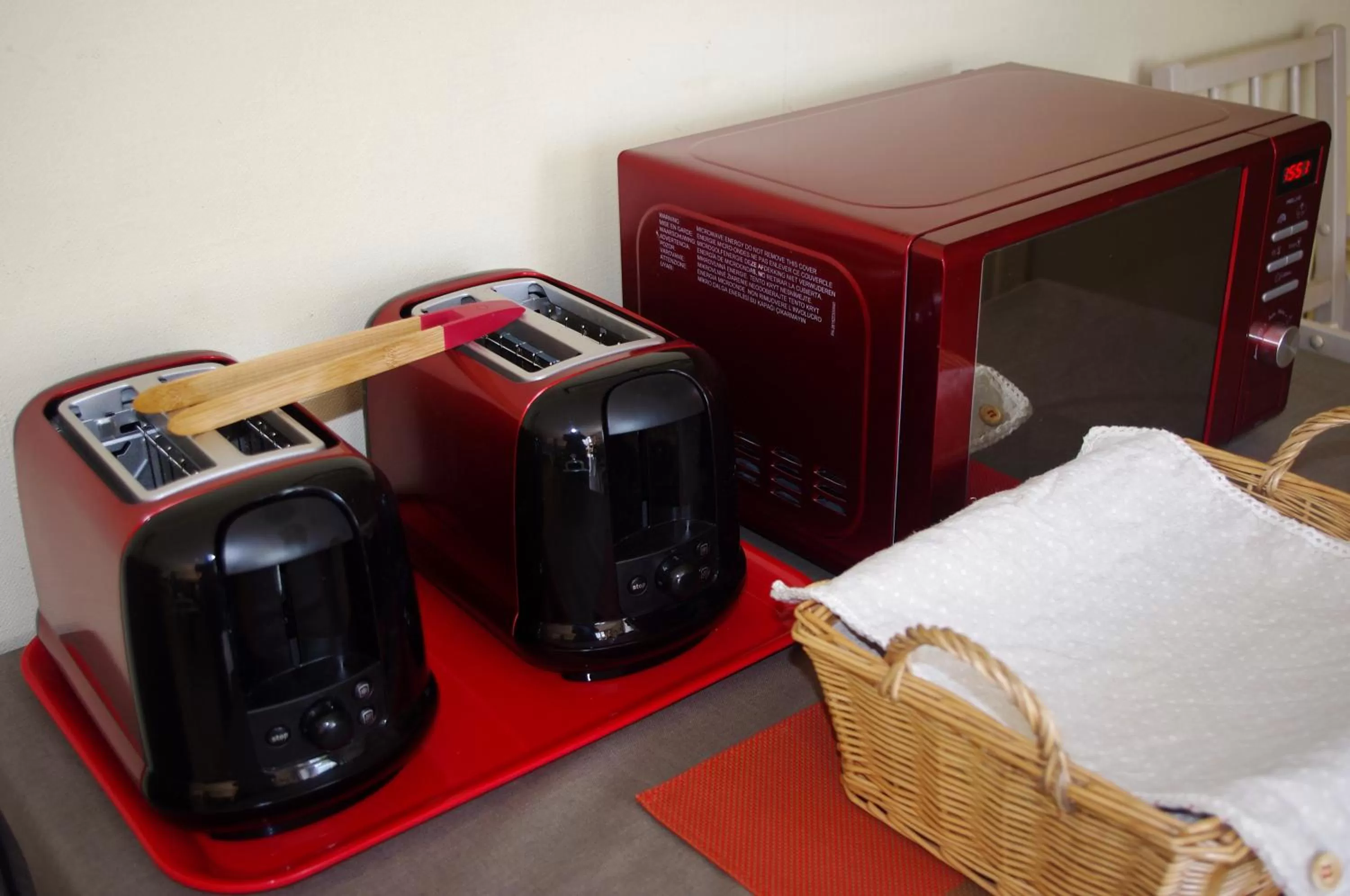 Restaurant/places to eat in Hotel Le Magnan