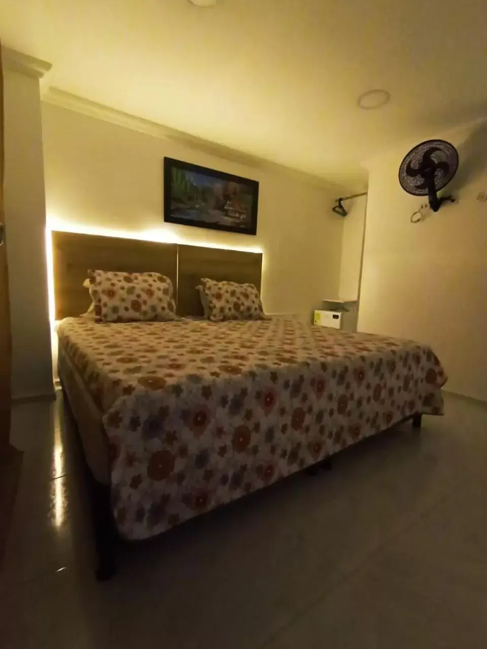 Standard King Room in Hotel Eterna Primavera Standard King Room in Hotel Eterna Primavera