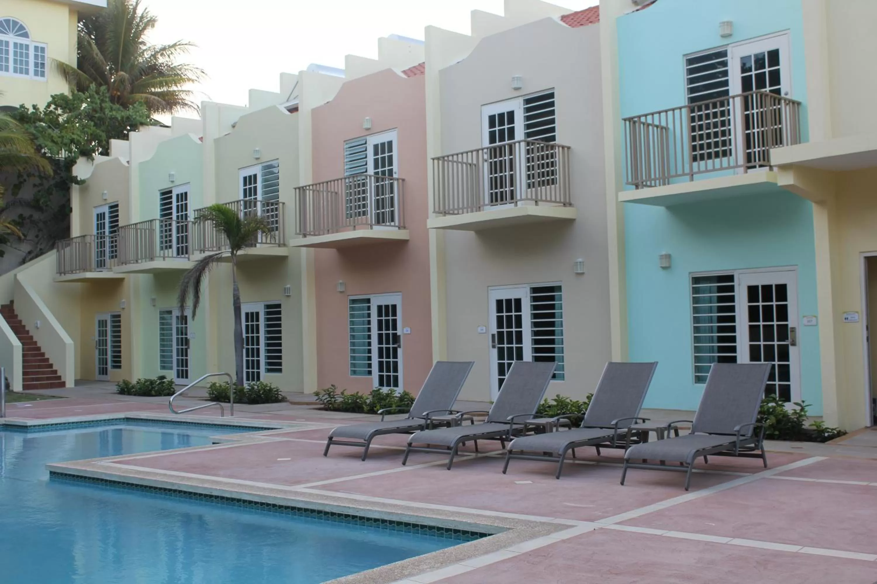 Swimming pool in Hotel Lucía Beach