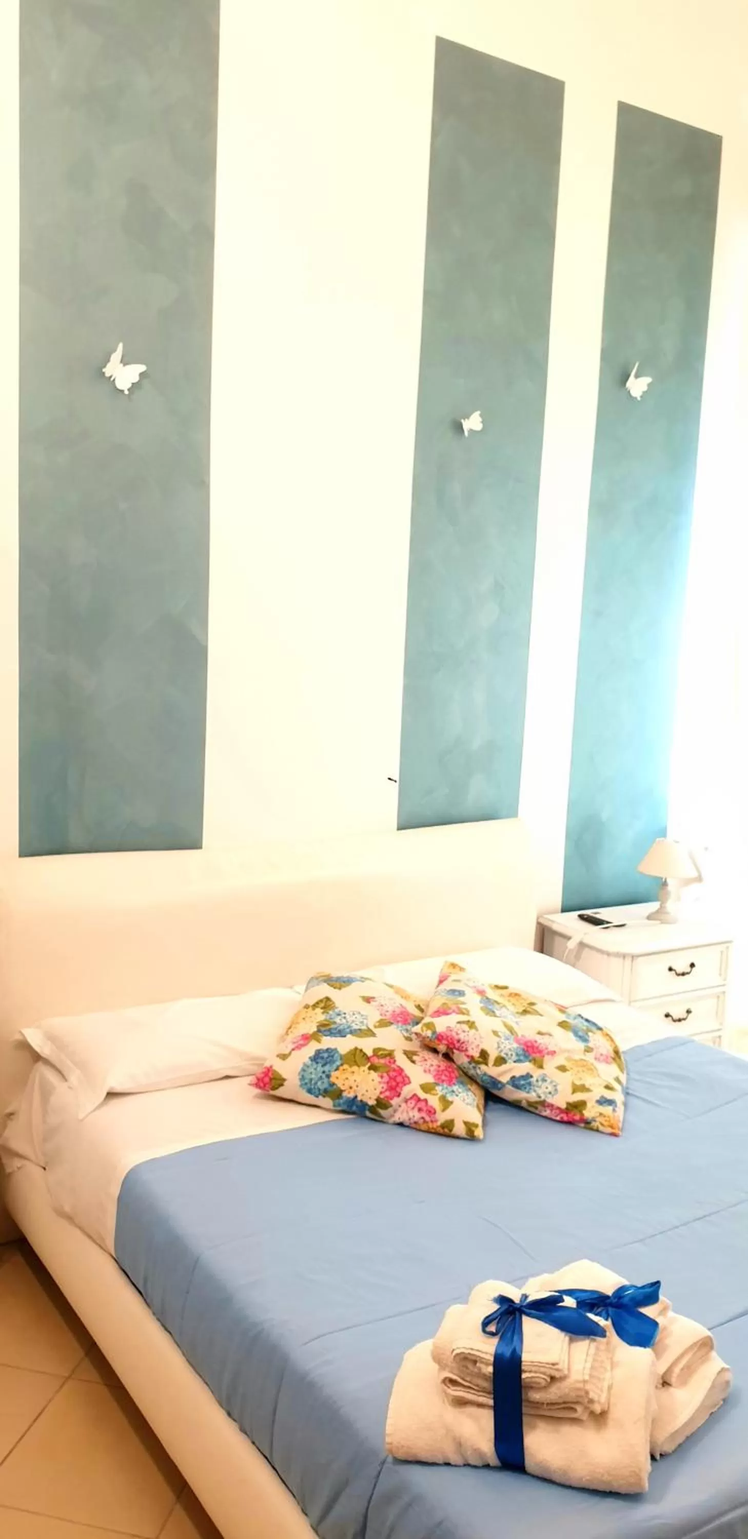 Double Room with Private Bathroom in B&B Napoli Città