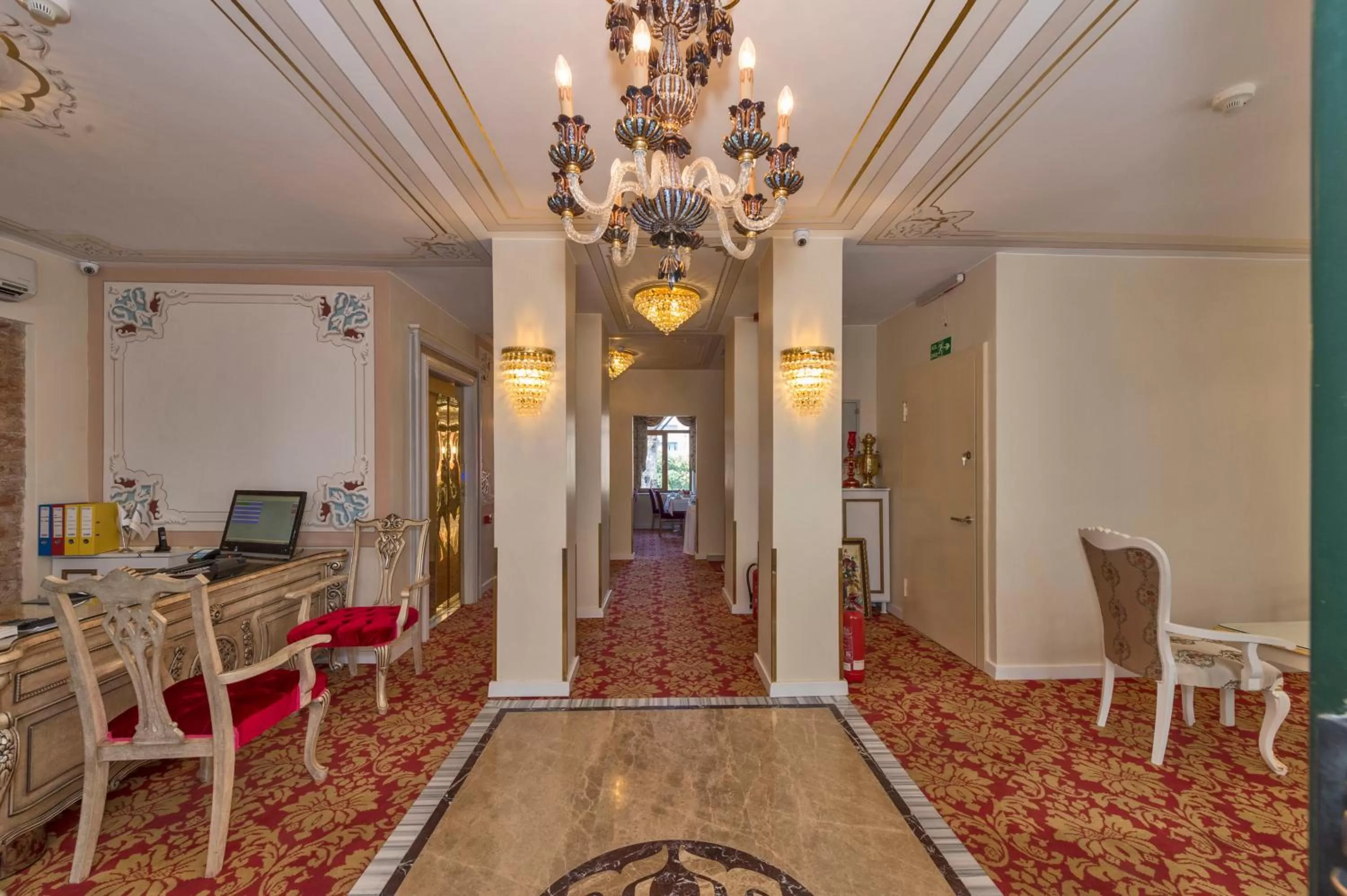 Lobby or reception in Galatower Hotel