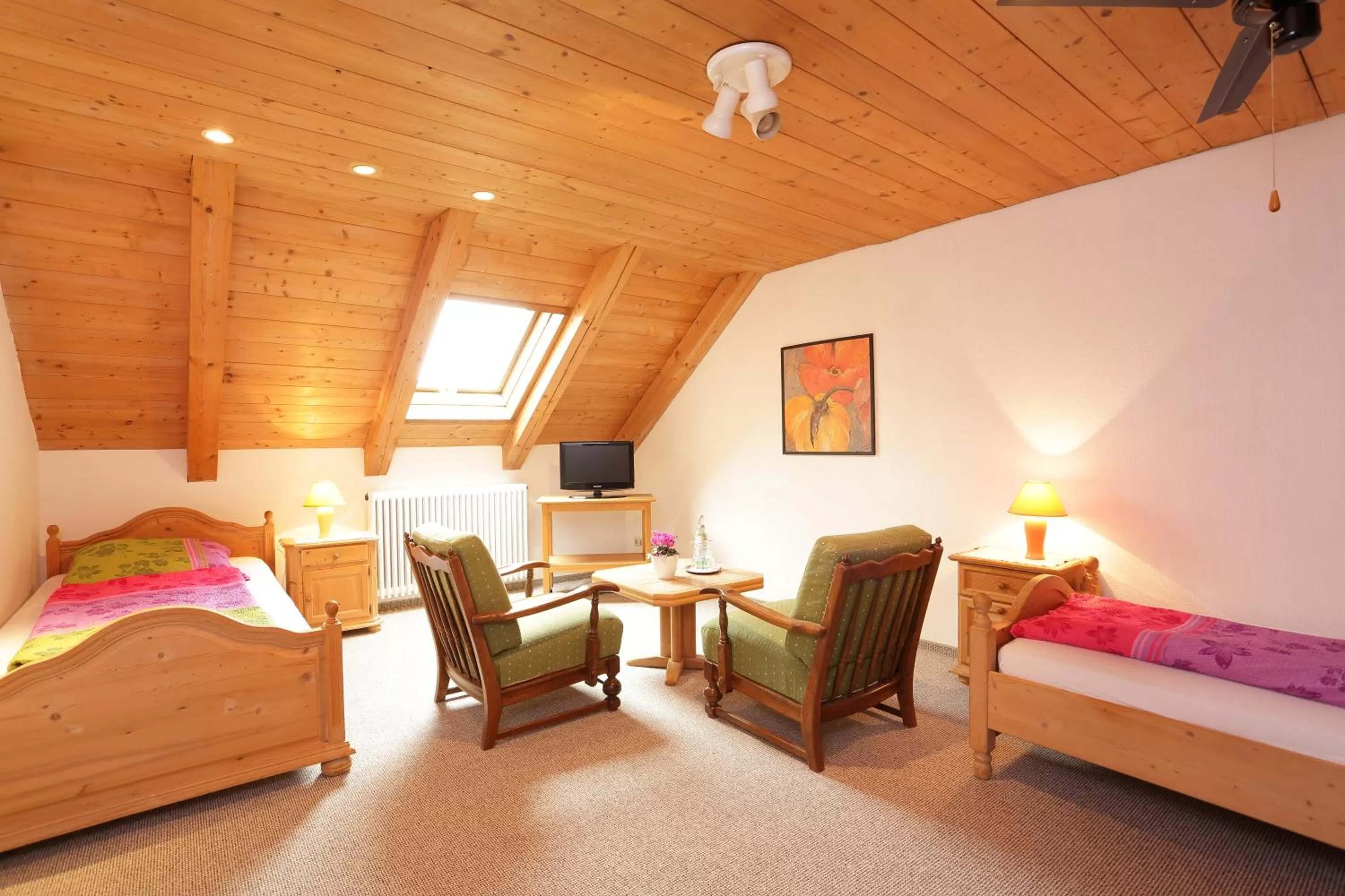 Photo of the whole room, Seating Area in Gasthaus zur Moosmühle