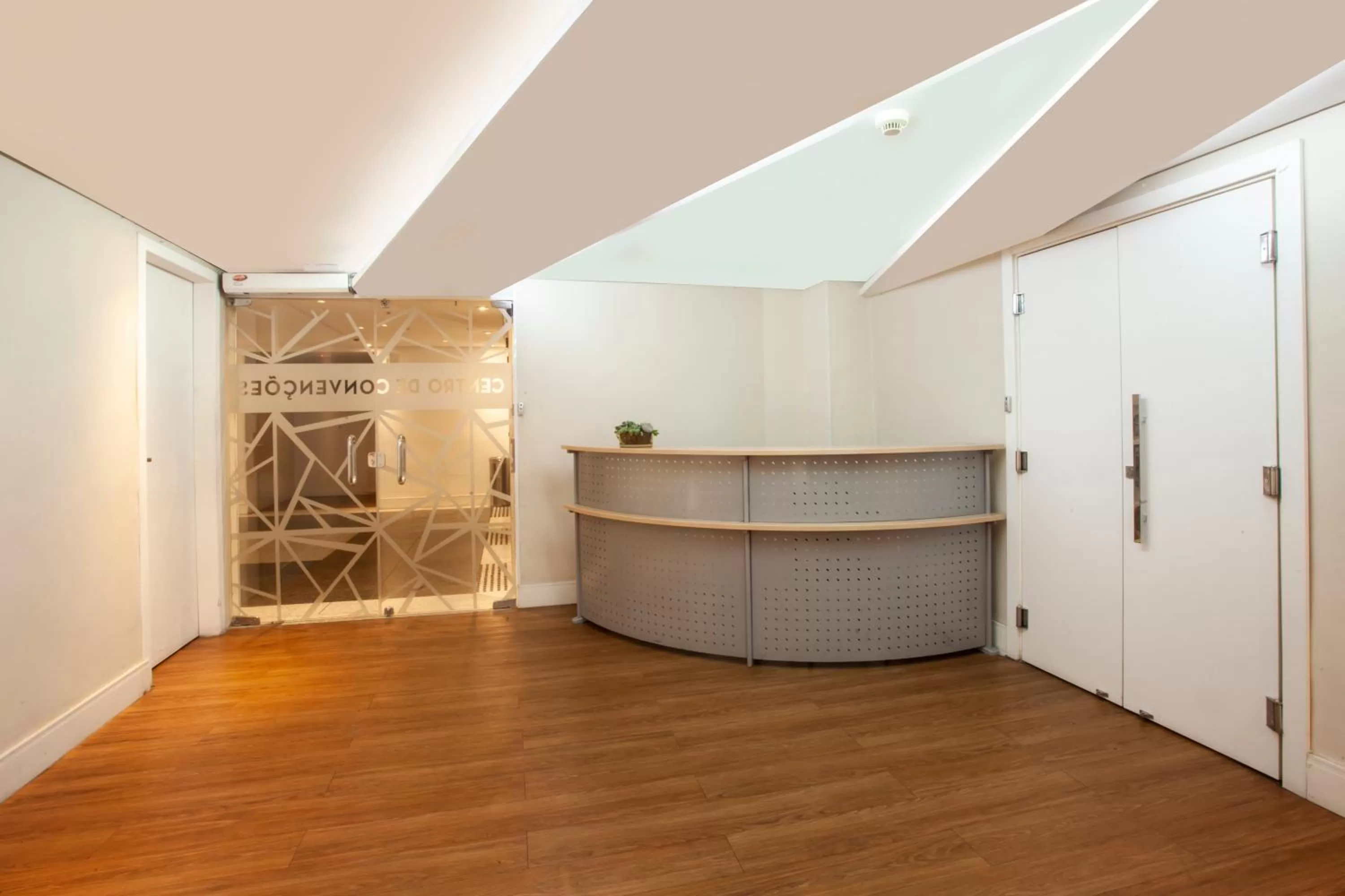 Business facilities in Hotel WZ Jardins