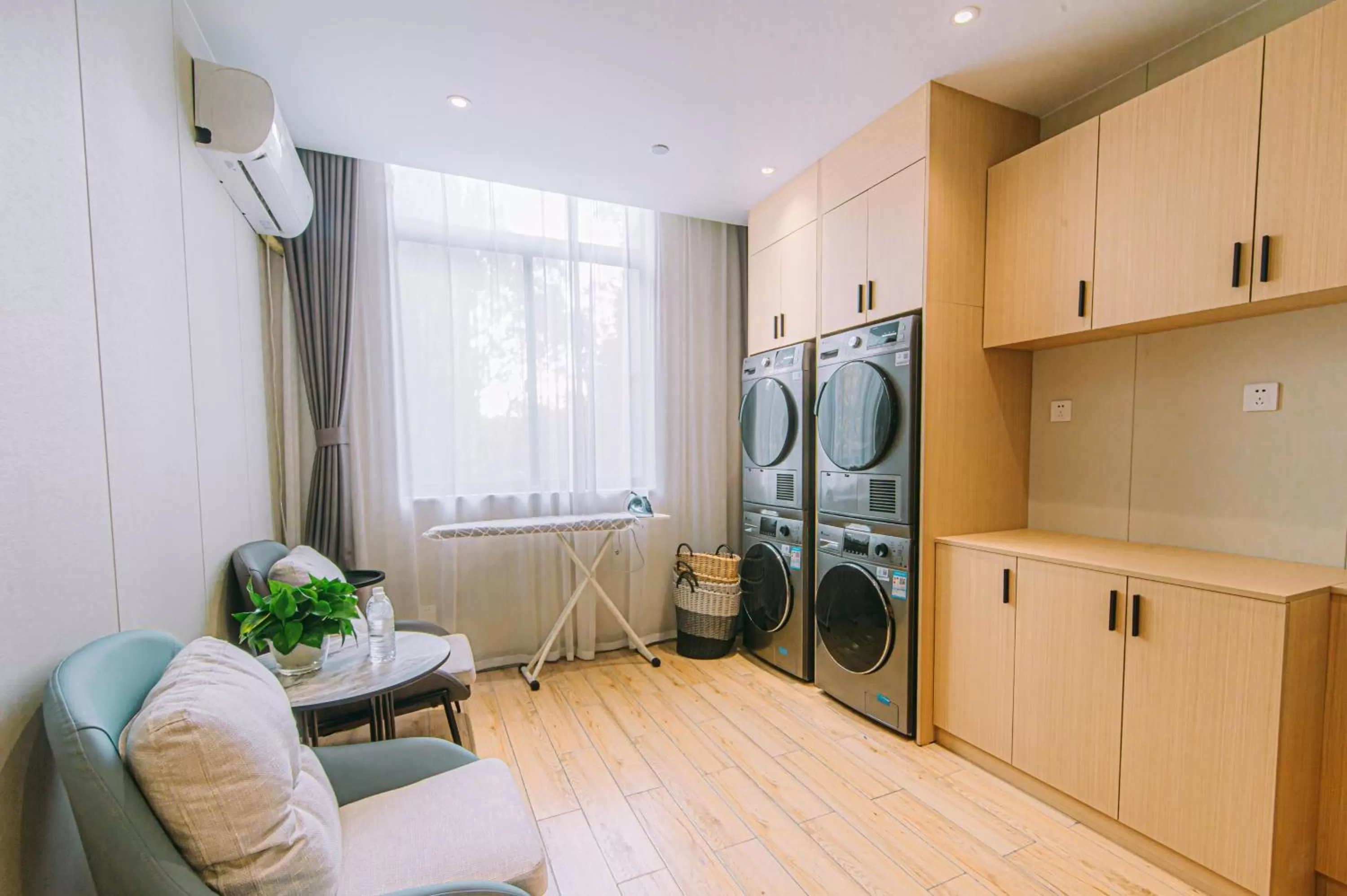 washing machine in Shanghai JOYFUL YARD Hotel