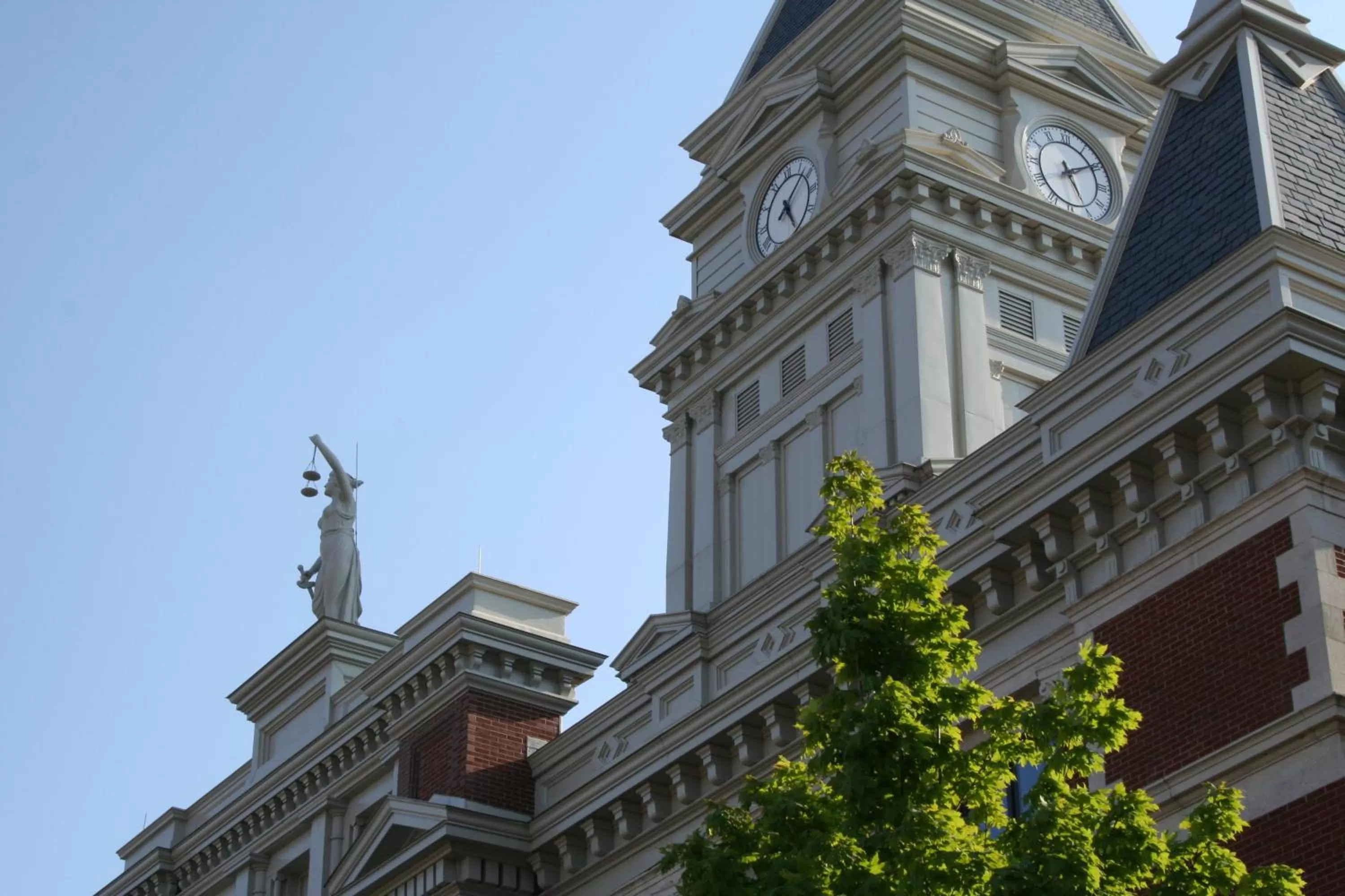 Nearby landmark in Country Inn & Suites by Radisson, Clarksville, TN