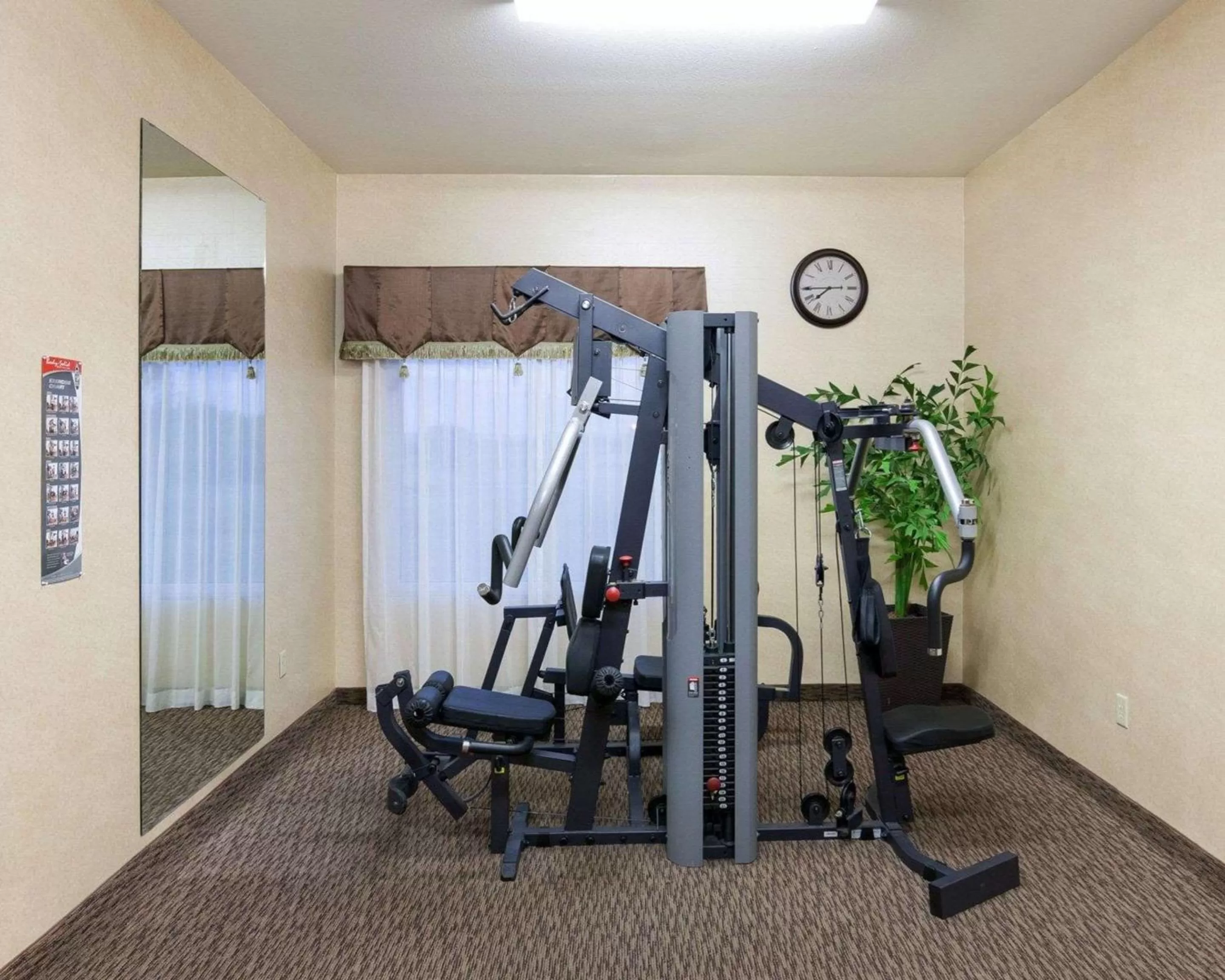 Fitness centre/facilities in Comfort Inn & Suites Regional Medical Center
