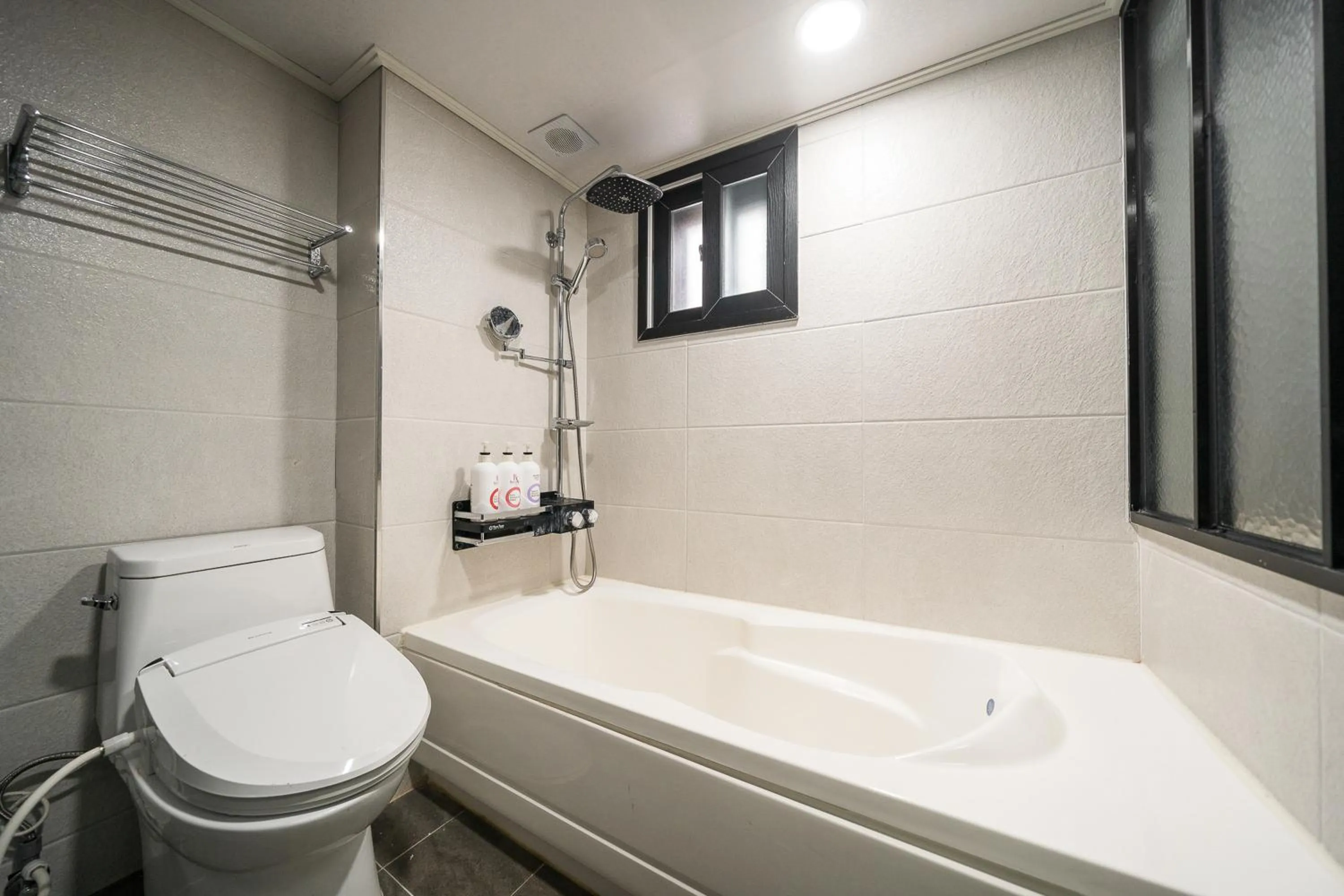 Bathroom in Malu Hotel Suwon
