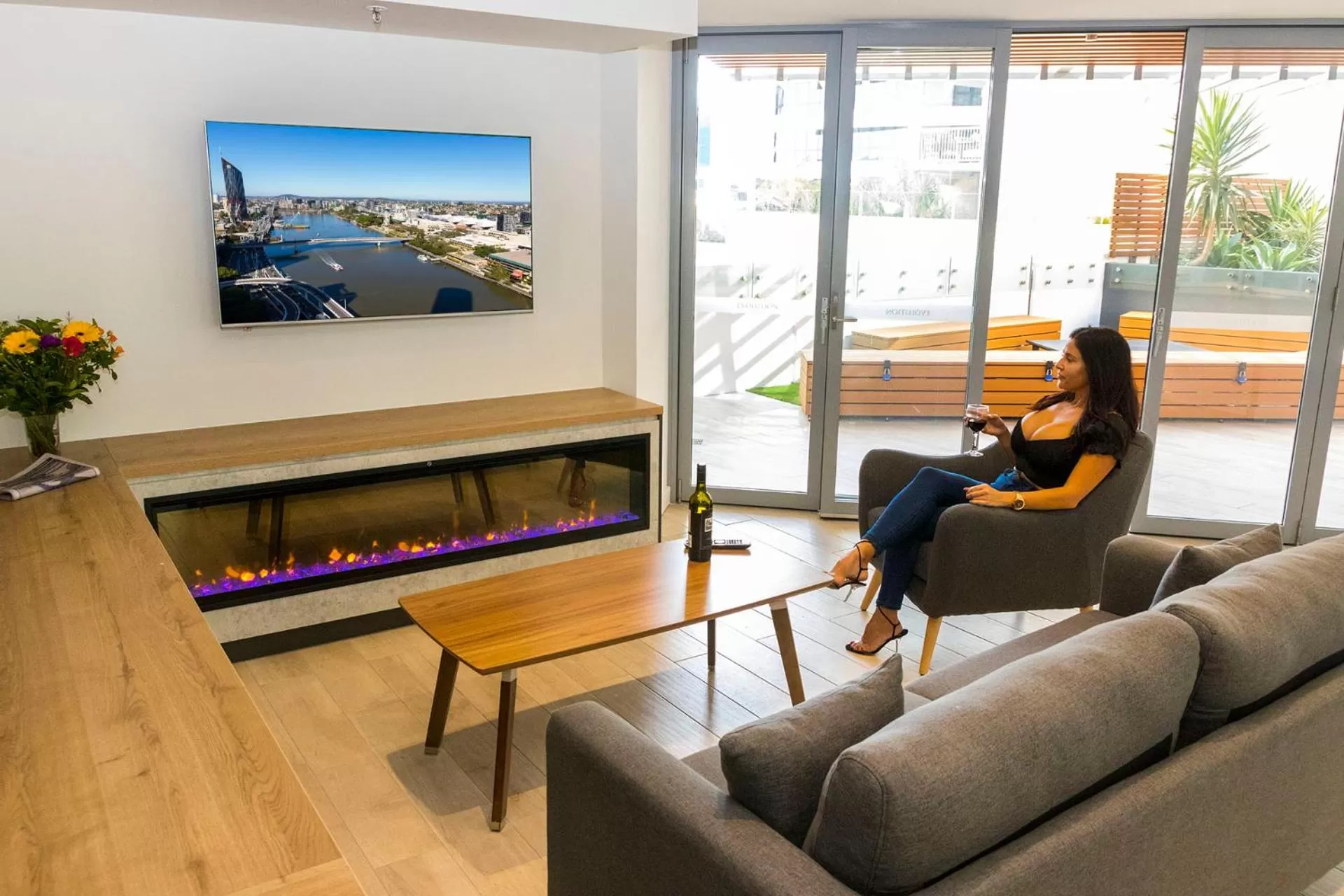Communal lounge/ TV room in Evolution Apartments