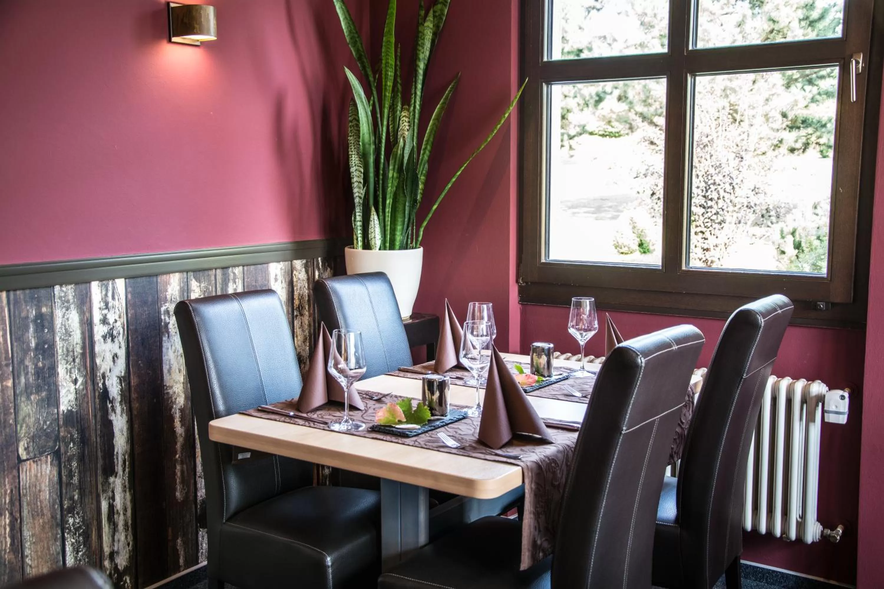 Restaurant/places to eat in BurgStadt-Hotel