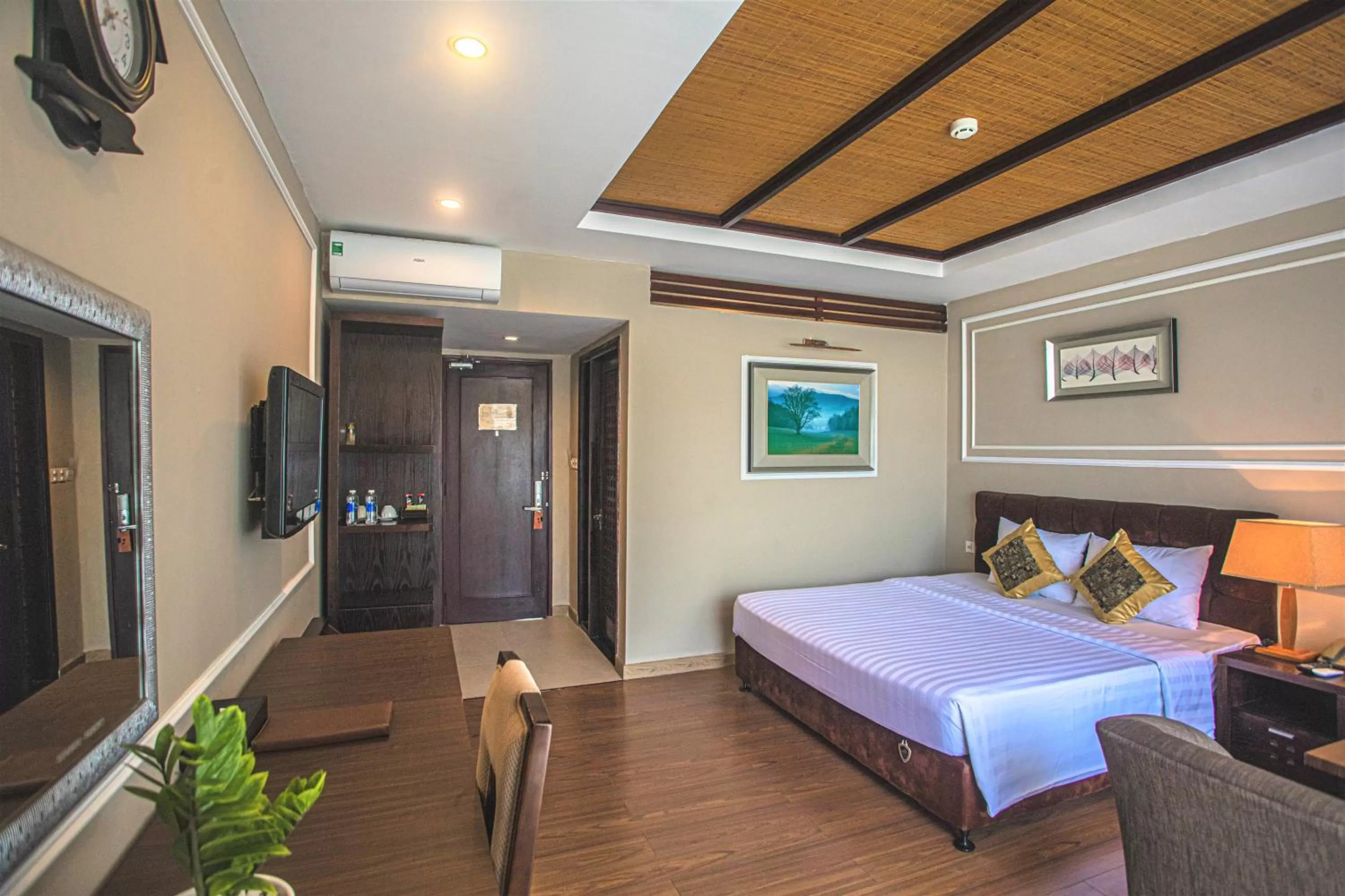 Superior Double Room with Garden View in Seaside Resort Vung Tau