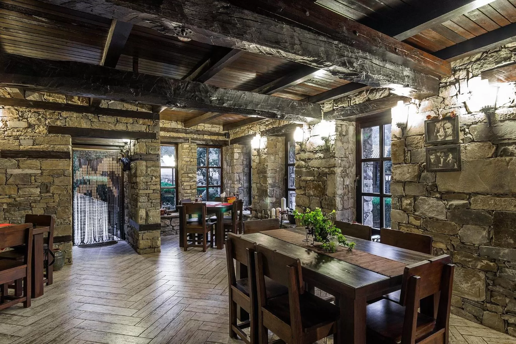 Restaurant/Places to Eat in Hotel Hitar Petar