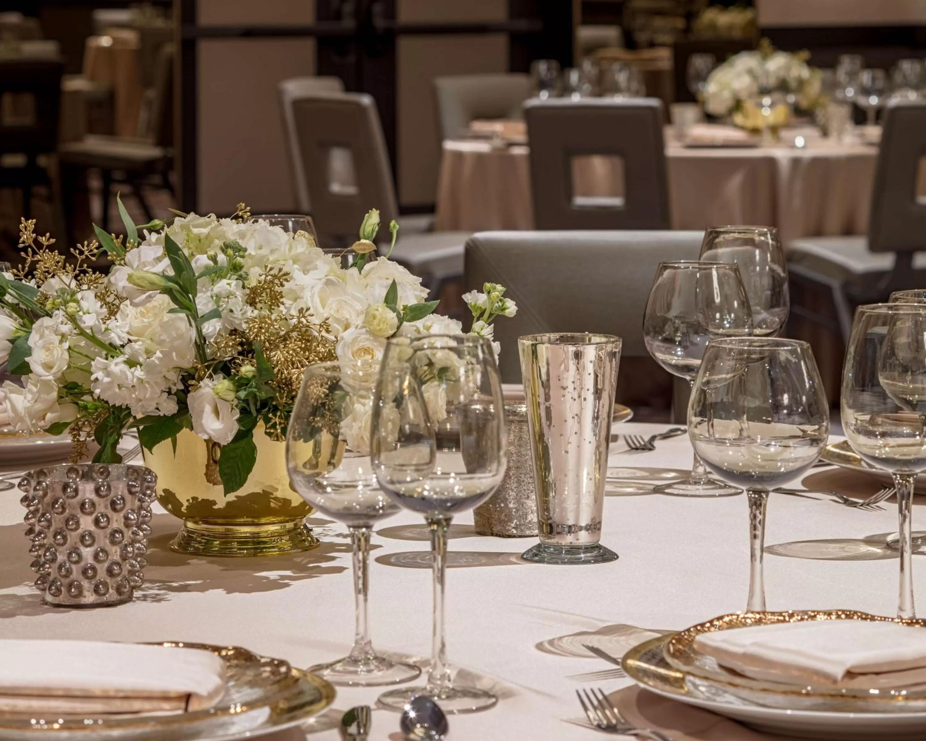 Meeting/conference room in Embassy Suites By Hilton Minneapolis Downtown Hotel