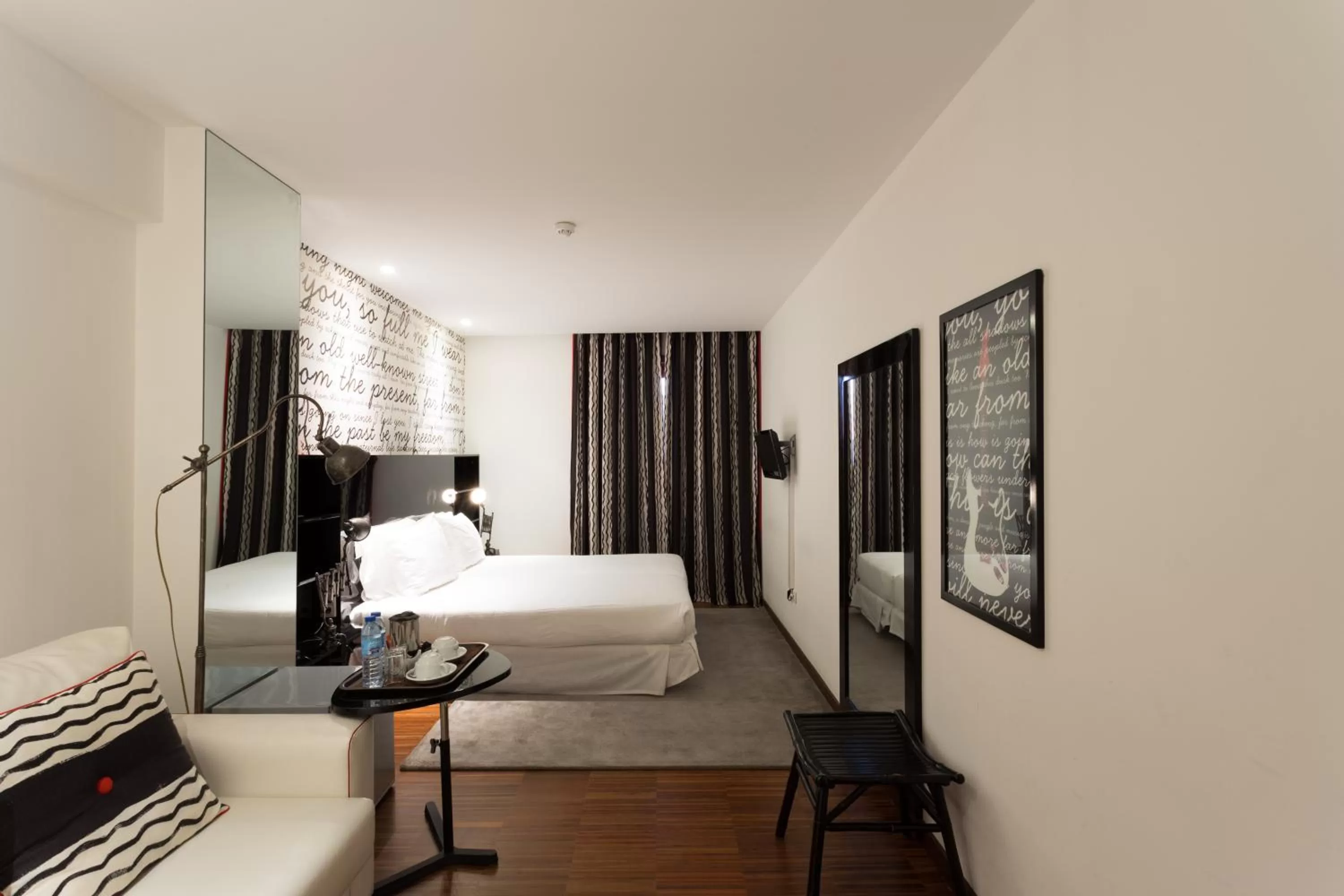 Photo of the whole room, Bed in Porto Trindade Hotel