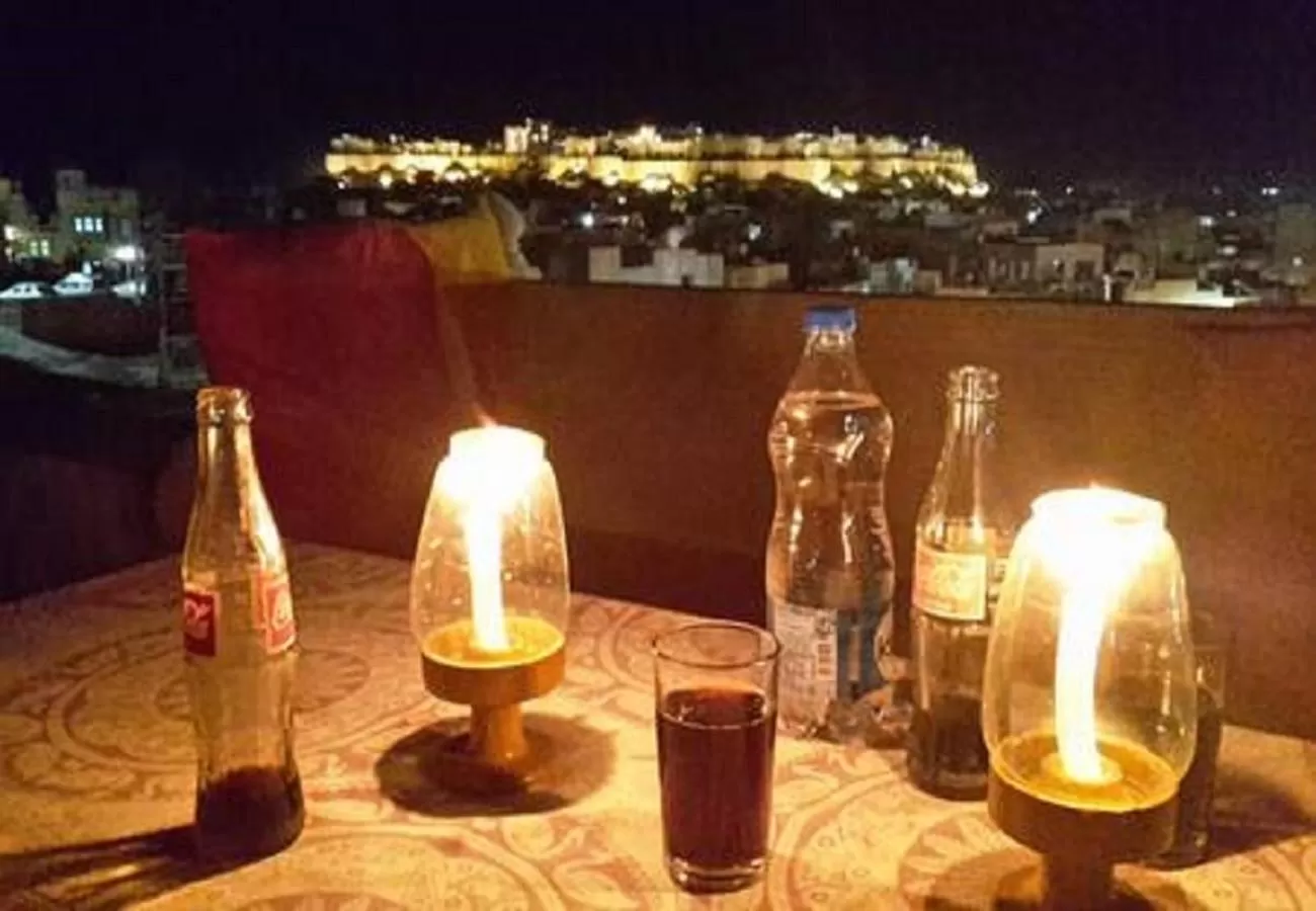 Restaurant/places to eat in Hotel Lal Garh Fort And Palace