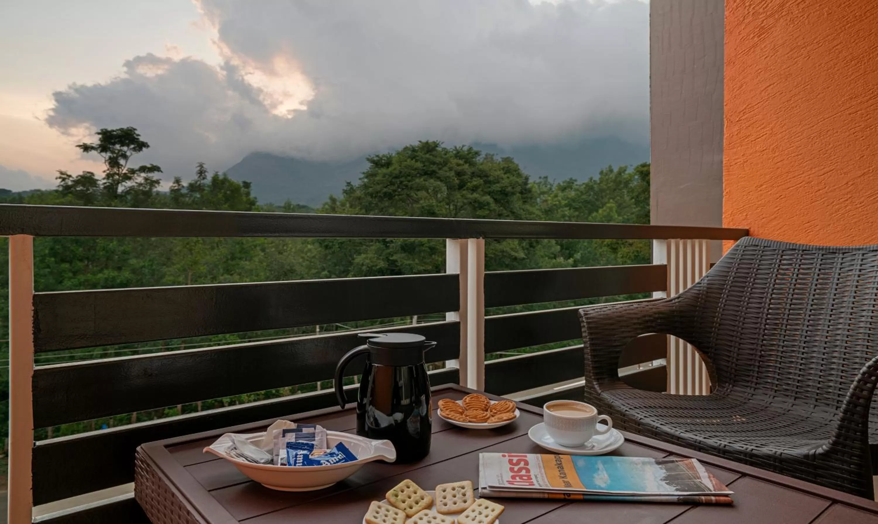 Dining area in Treebo 3C Comforts