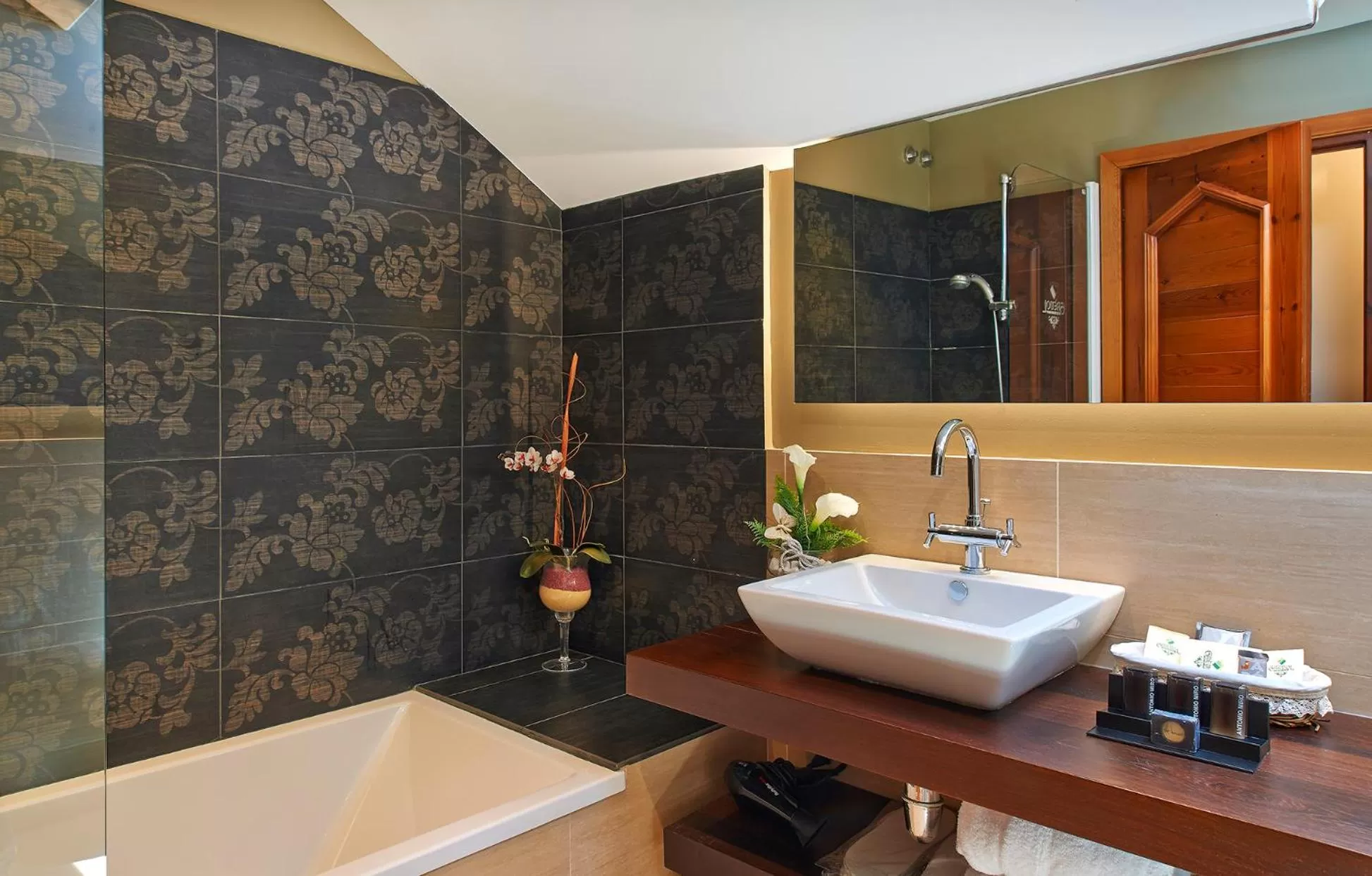 Bathroom in Hotel Grèvol Spa