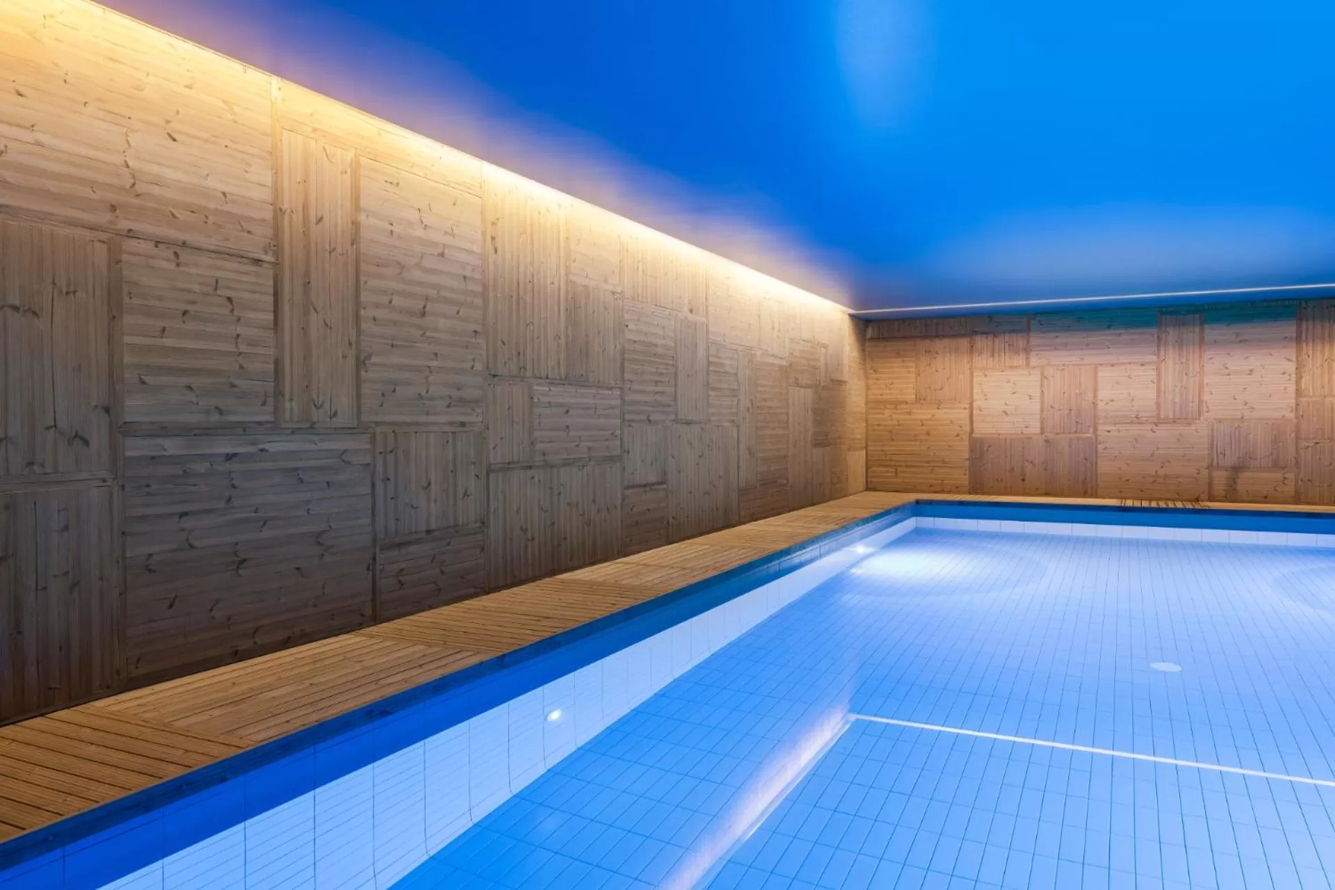 Swimming pool in Grand Hotel Açores Atlântico