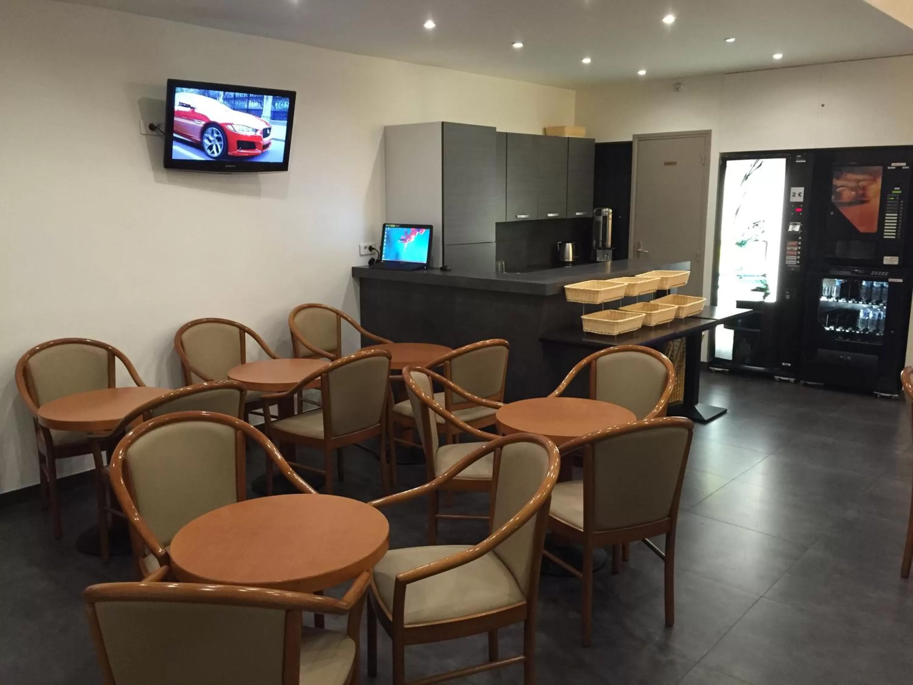 Seating area in Hôtel Liège Strasbourg