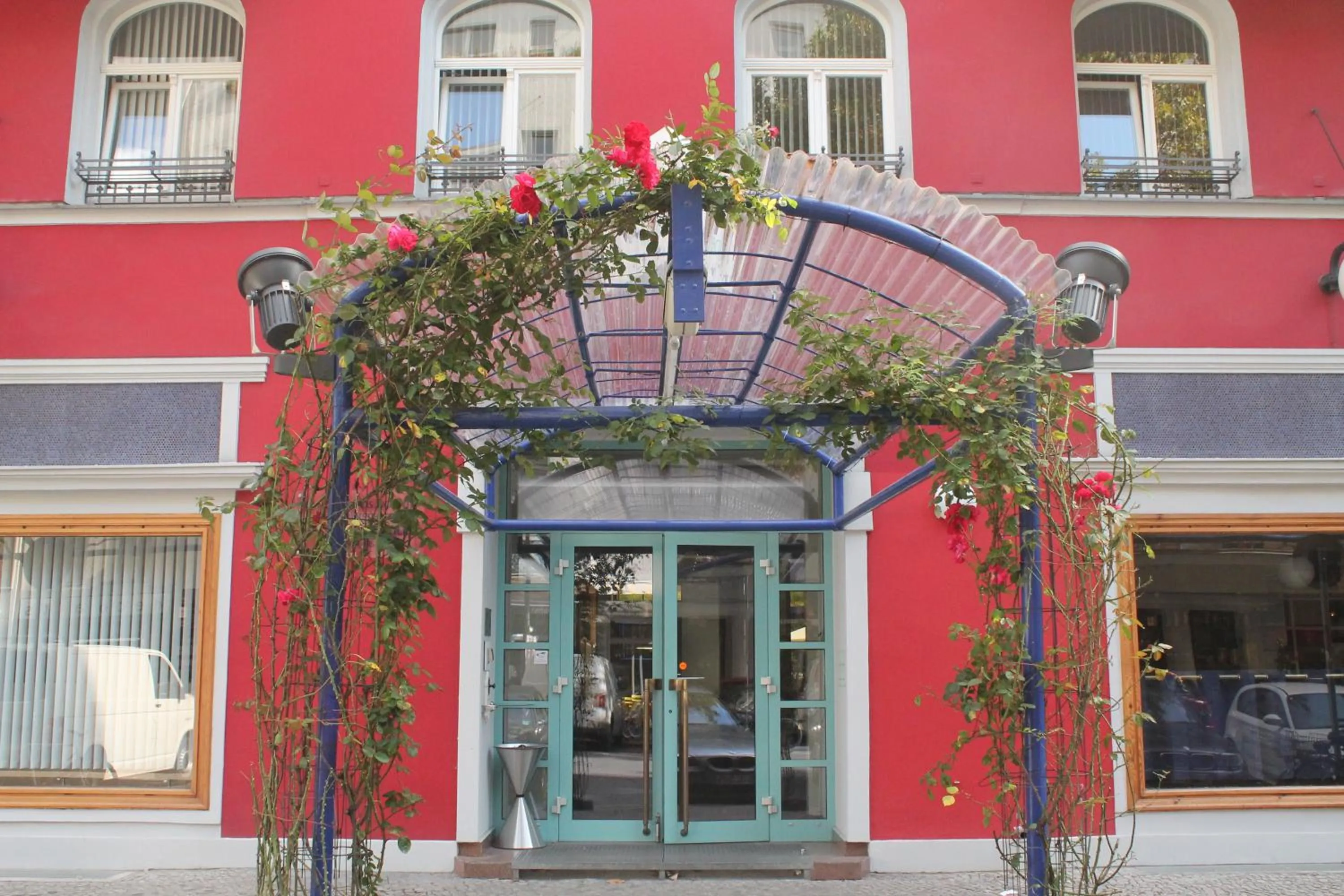 Facade/entrance in Hotel Sachsenhof