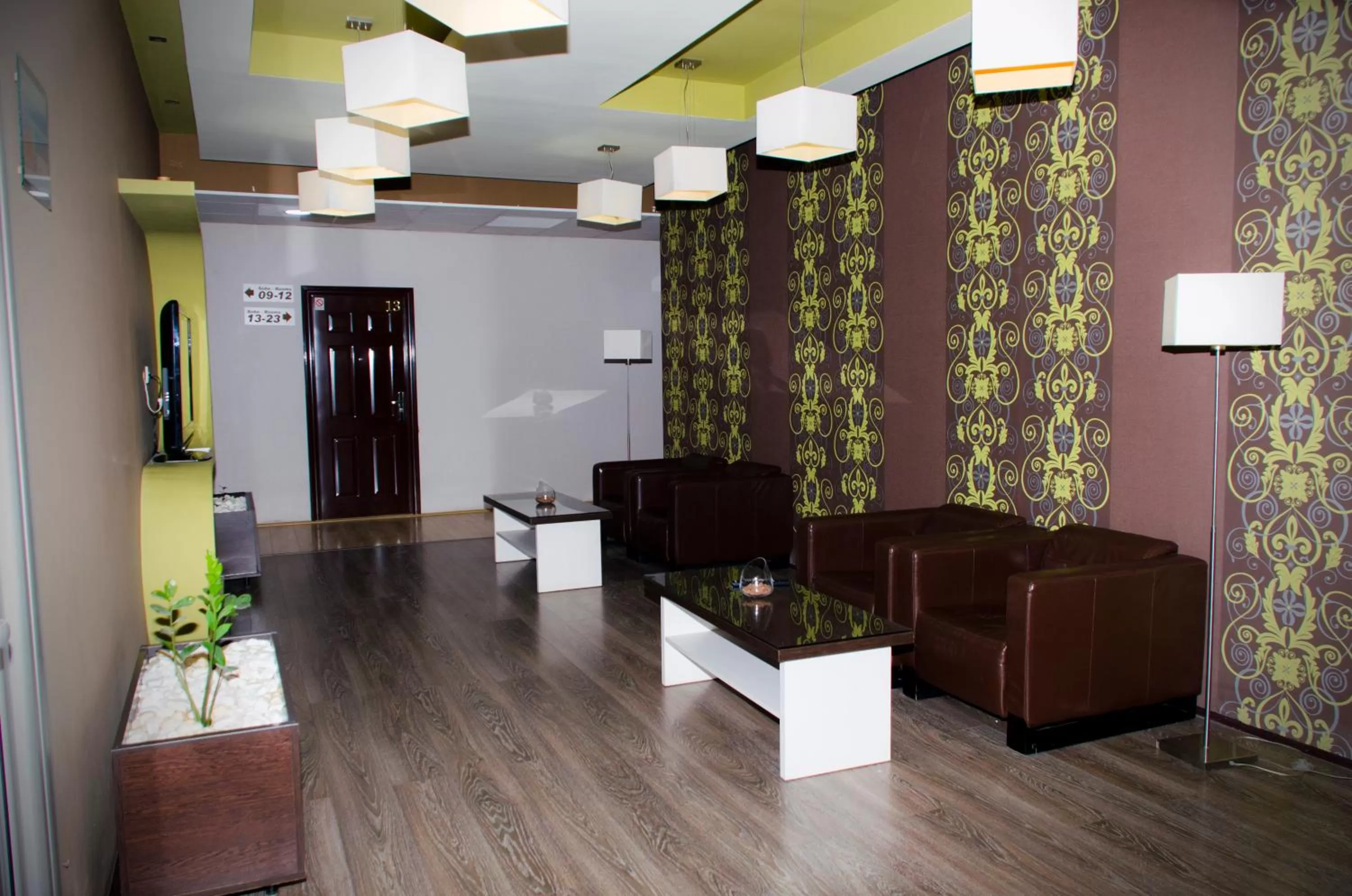 Communal lounge/ TV room, Seating Area in Garni Hotel Tri O