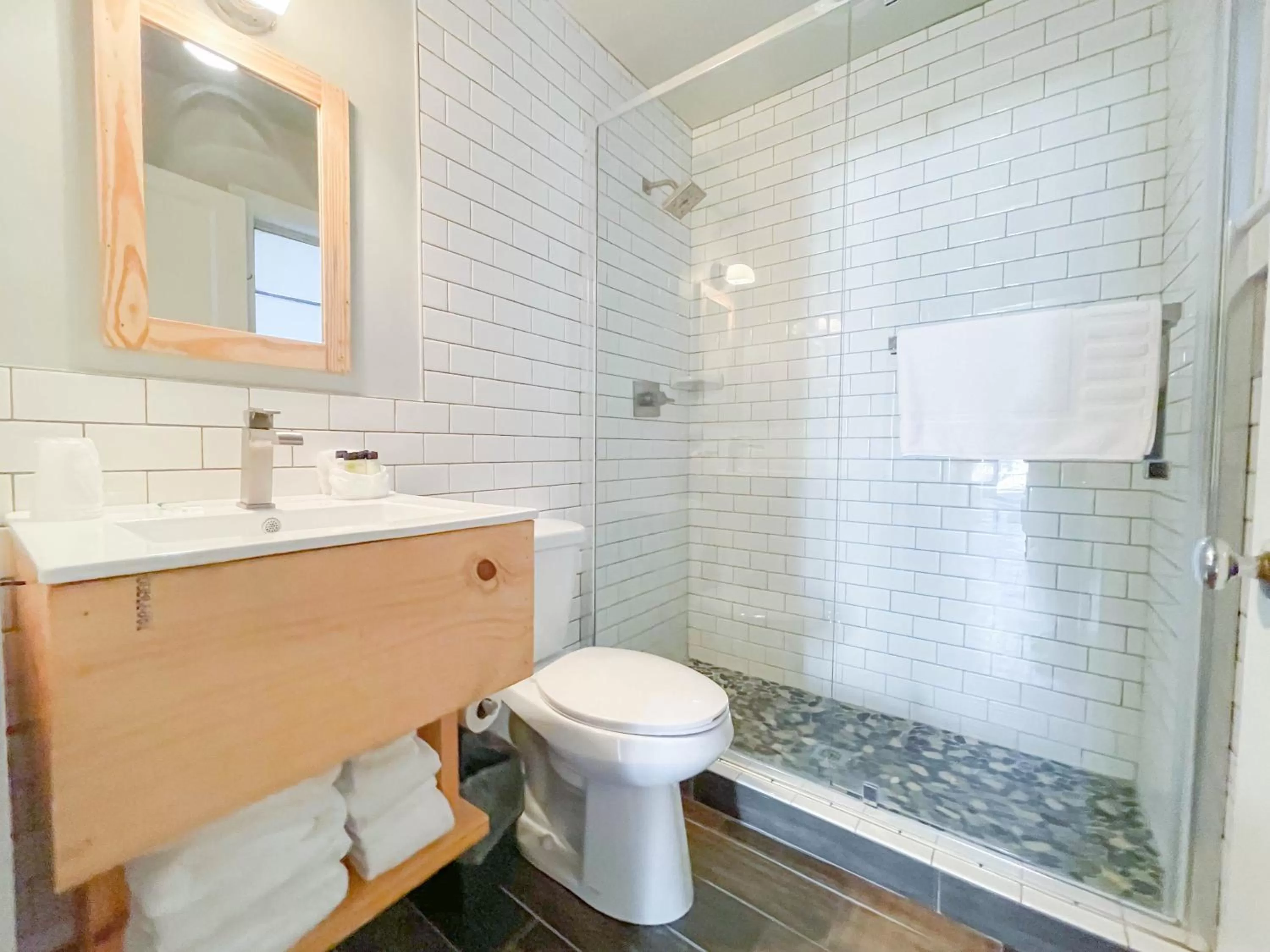 Shower in The Wanderoo Lodge