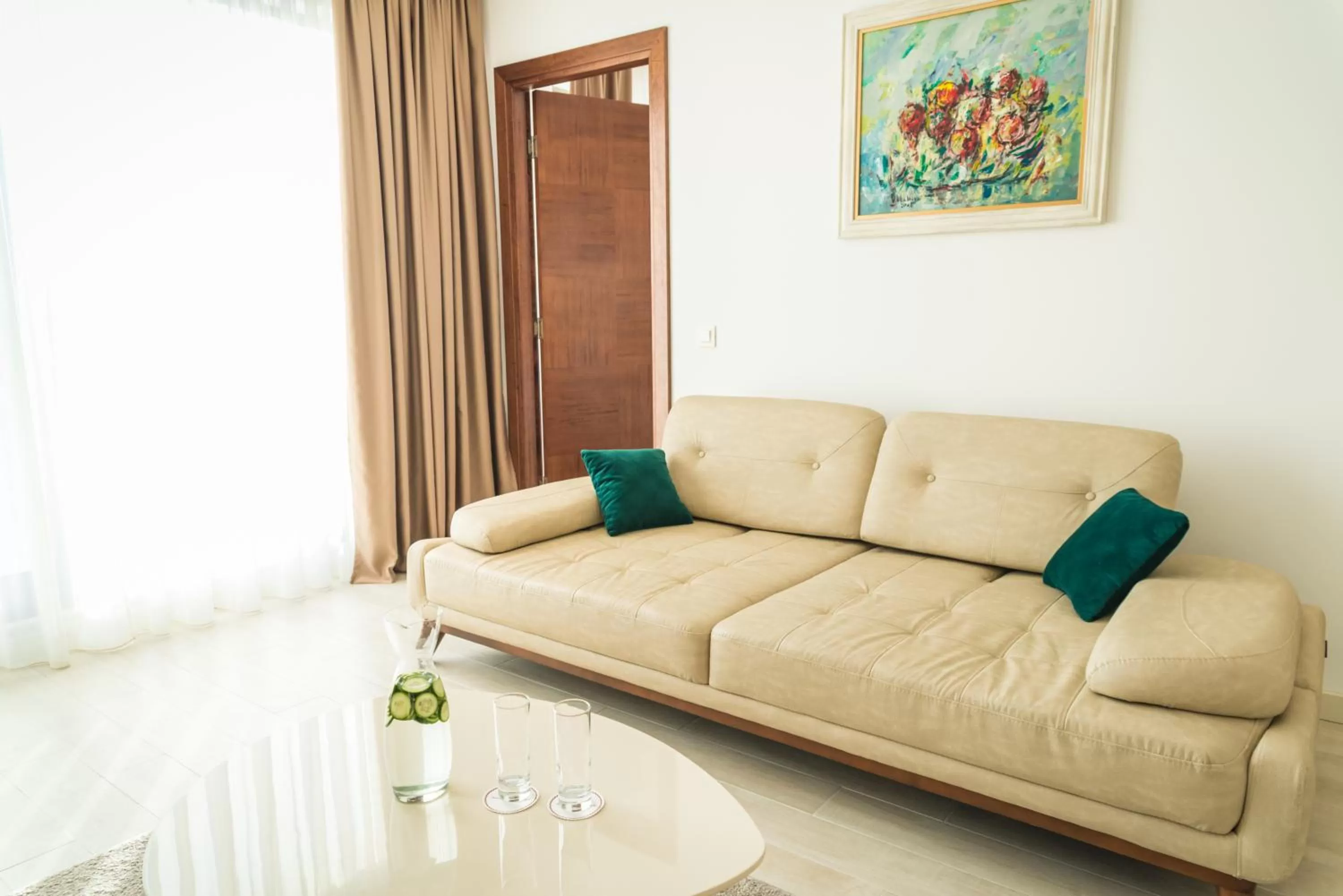 Living room in Hotel Kadmo by Aycon