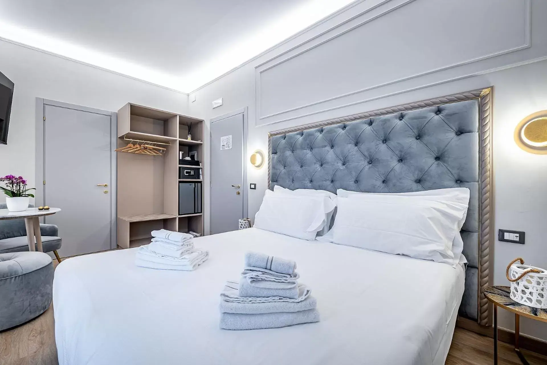 Double or Twin Room with View in Residenza Giotto Double or Twin Room with View in Residenza Giotto